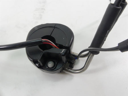 2013 Harley FXDWG Dyna Wide Glide Right Hand Control Switch -Read 71500068 {{ shop.shopifyCountryName }} - Mototech271