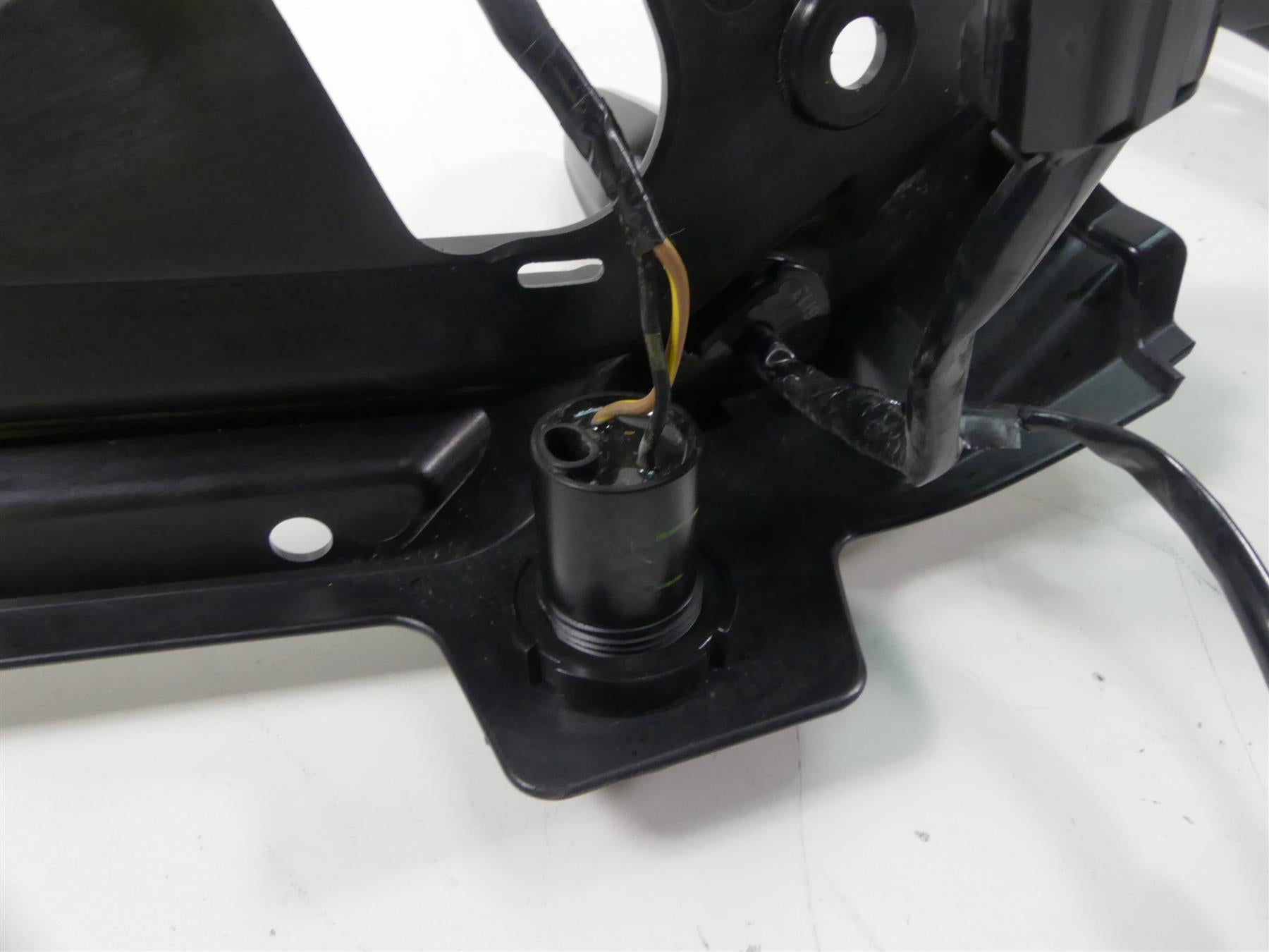 2017 Yamaha XT1200Z Super Tenere Front Led Blinker Turn Signal Set 2BS-83310-10 {{ shop.shopifyCountryName }} - Mototech271