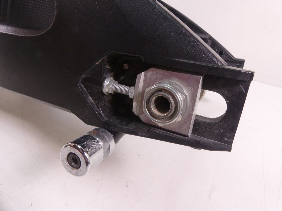 2018 Suzuki GSXR750 Rear Swingarm Swing Arm Suspension +25mm Axle 61000-14J00-YA {{ shop.shopifyCountryName }} - Mototech271
