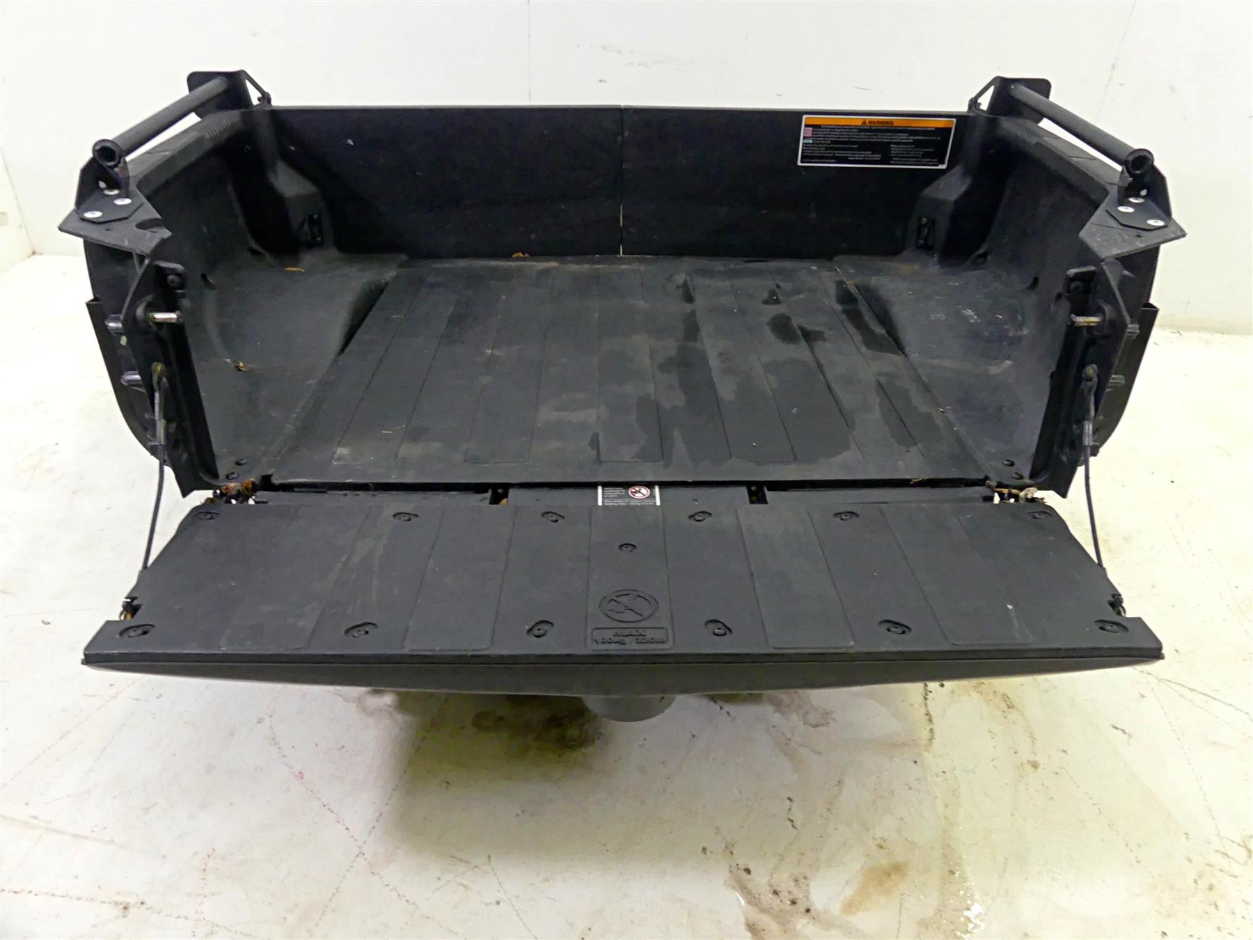 2018 Can Am Commander 1000R XT Rear Cargo Box Storage Trunk Bed 715002361 {{ shop.shopifyCountryName }} - Mototech271