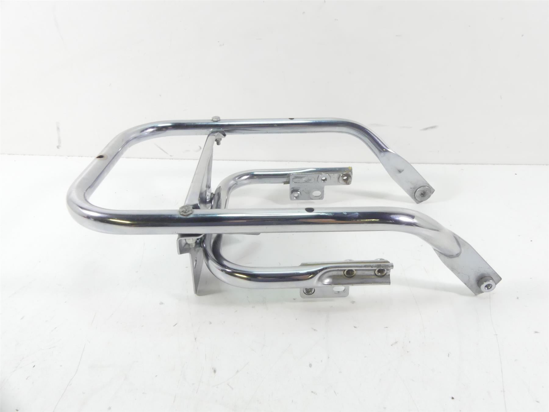 2006 Harley Touring FLHTCUI Electra Glide Rear Chrome Plate Mount Rail 53801-98