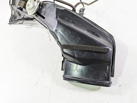 2008 Honda CBR1000RR SC59 Right Upper Air Intake Duct - Read 64330-MFL-672 {{ shop.shopifyCountryName }} - Mototech271