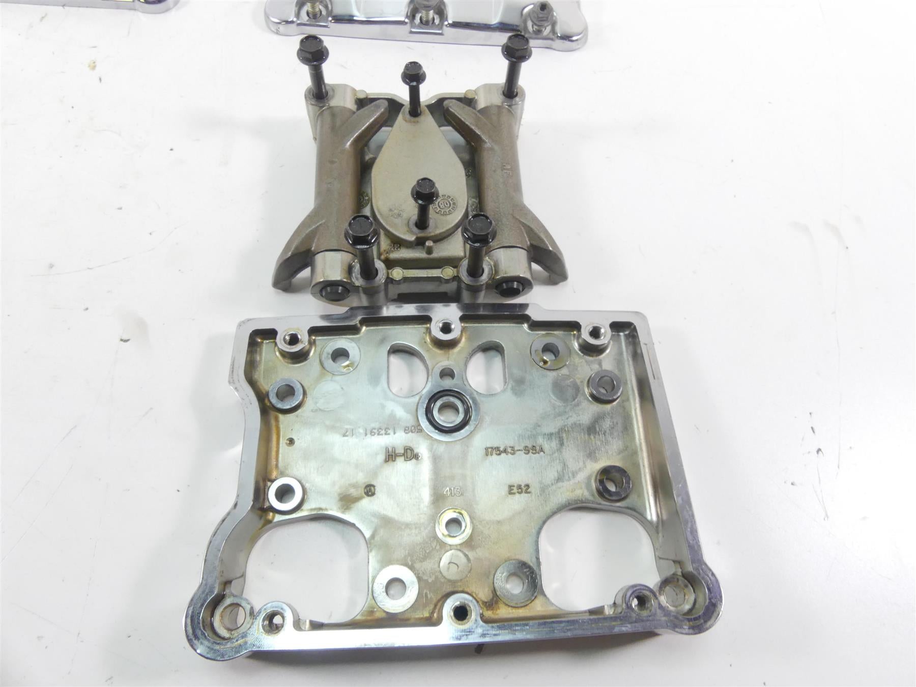 2009 Harley FXDL Dyna Low Rider Cylinderhead Rocker Box Valve Covers 17543-99 {{ shop.shopifyCountryName }} - Mototech271