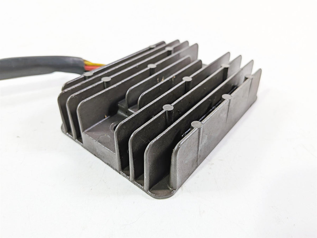 2009 Ducati Hypermotard 1100 S Rectifier Voltage Regulator 54040261A-Mototech271