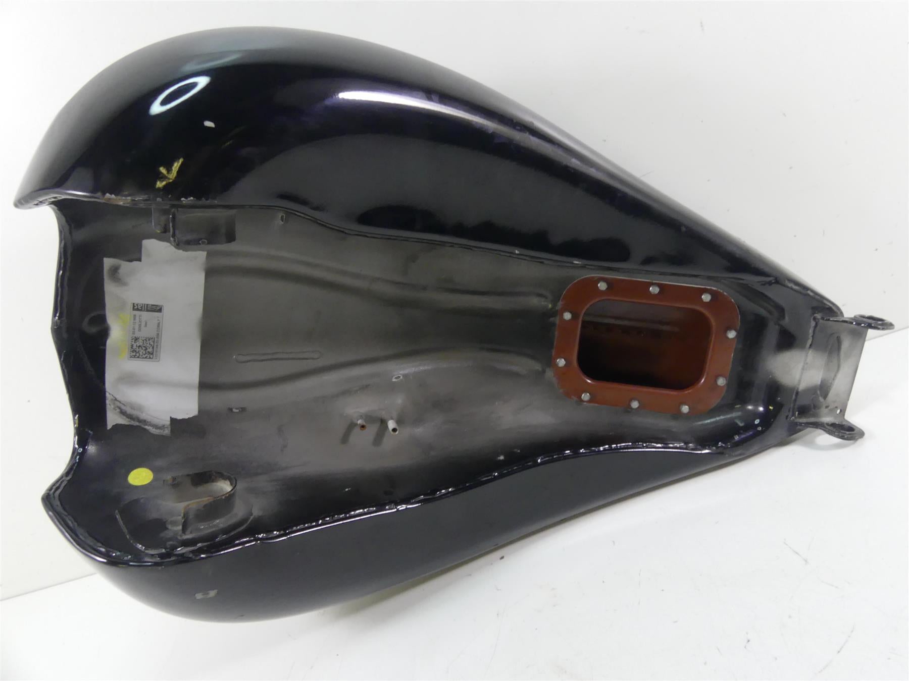 2012 Victory Cross Country Fuel Gas Petrol Tank Reservoir - Read 1016149 {{ shop.shopifyCountryName }} - Mototech271