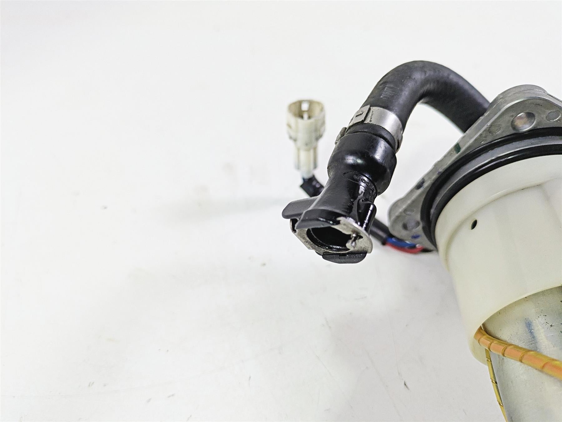 2018 KTM 1290 Super Adv S Fuel Gas Petrol Pump 60307088000 60307088100 {{ shop.shopifyCountryName }} - Mototech271