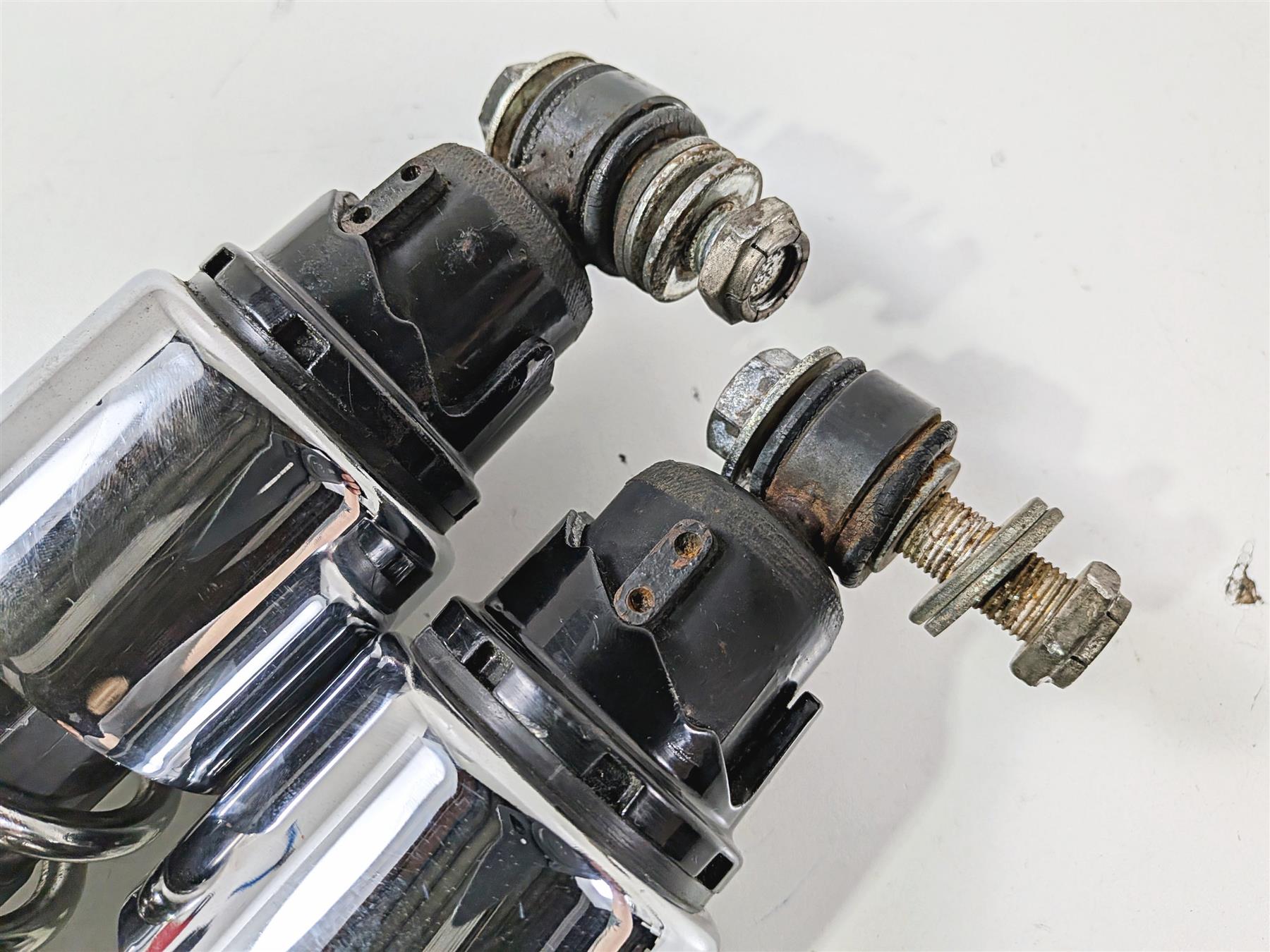 1995 Harley XL883 Sportster Hugger Progressive Suspension 412 Rear Shocks 11.5" 412-4075B {{ shop.shopifyCountryName }} - Mototech271