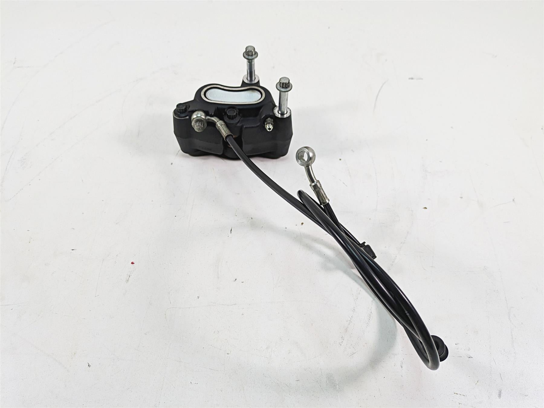 2012 Harley FLD Dyna Switchback Front Brake Caliper + Line 41300001 {{ shop.shopifyCountryName }} - Mototech271