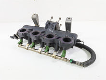 Load image into Gallery viewer, 2009 Yamaha Waverunner FX1800 Cruiser Intake Manifold Injectors 6S5-13641-00-00
