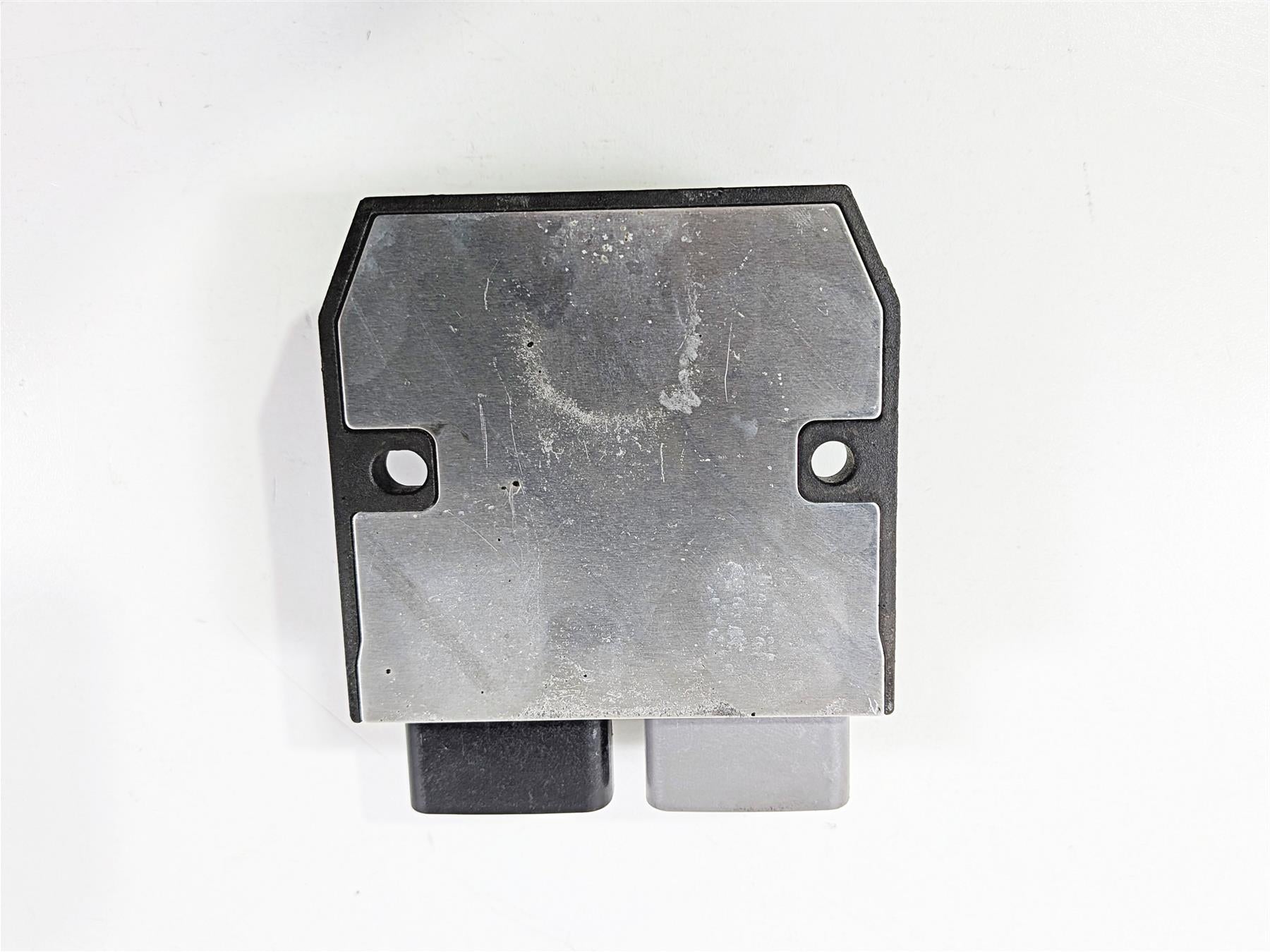 2016 Ducati Hypermotard 939 SP Rectifier Voltage Regulator SH821AA 54040321A-Mototech271