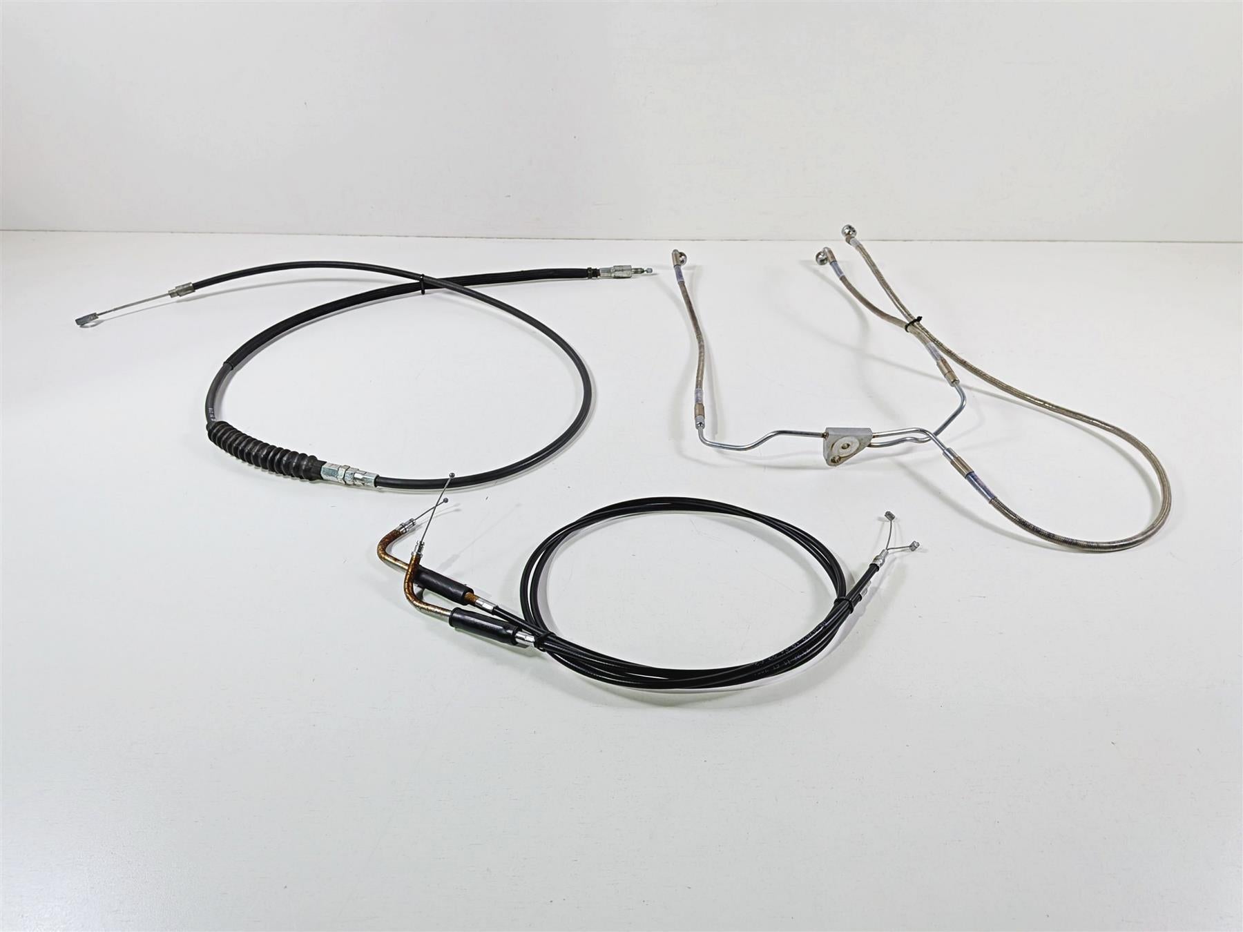 2011 Harley FXDF Dyna Fat Bob 13'' Handle Bar Extended Cable Kit {{ shop.shopifyCountryName }} - Mototech271