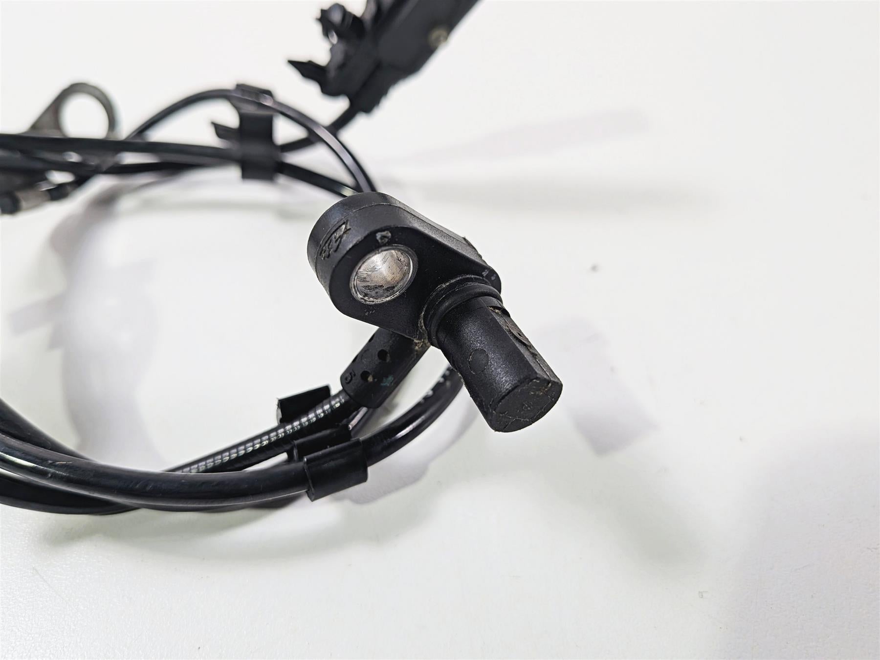 2016 BMW R1200RT RT RTW K52 Front Abs Brake Wheel Speed Sensor 34528551611 {{ shop.shopifyCountryName }} - Mototech271