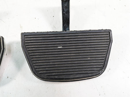 2010 Harley Touring FLHTCU Electra Glide Rear Passenger Floor Boards 52719-10 {{ shop.shopifyCountryName }} - Mototech271