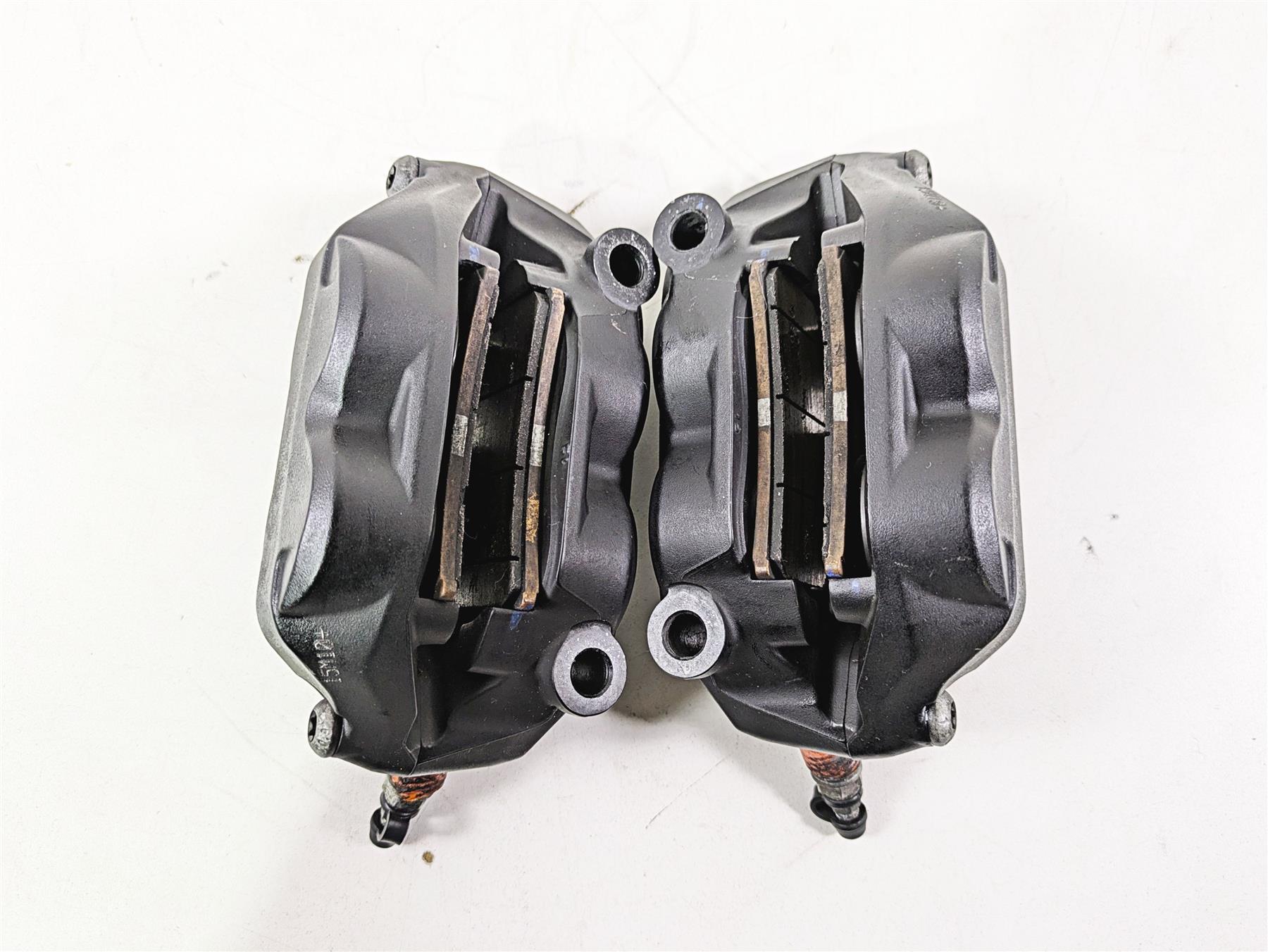 2016 Moto Guzzi Stelvio 1200 8V NTX Front Brake Caliper Set 100mm 887067 887068 {{ shop.shopifyCountryName }} - Mototech271