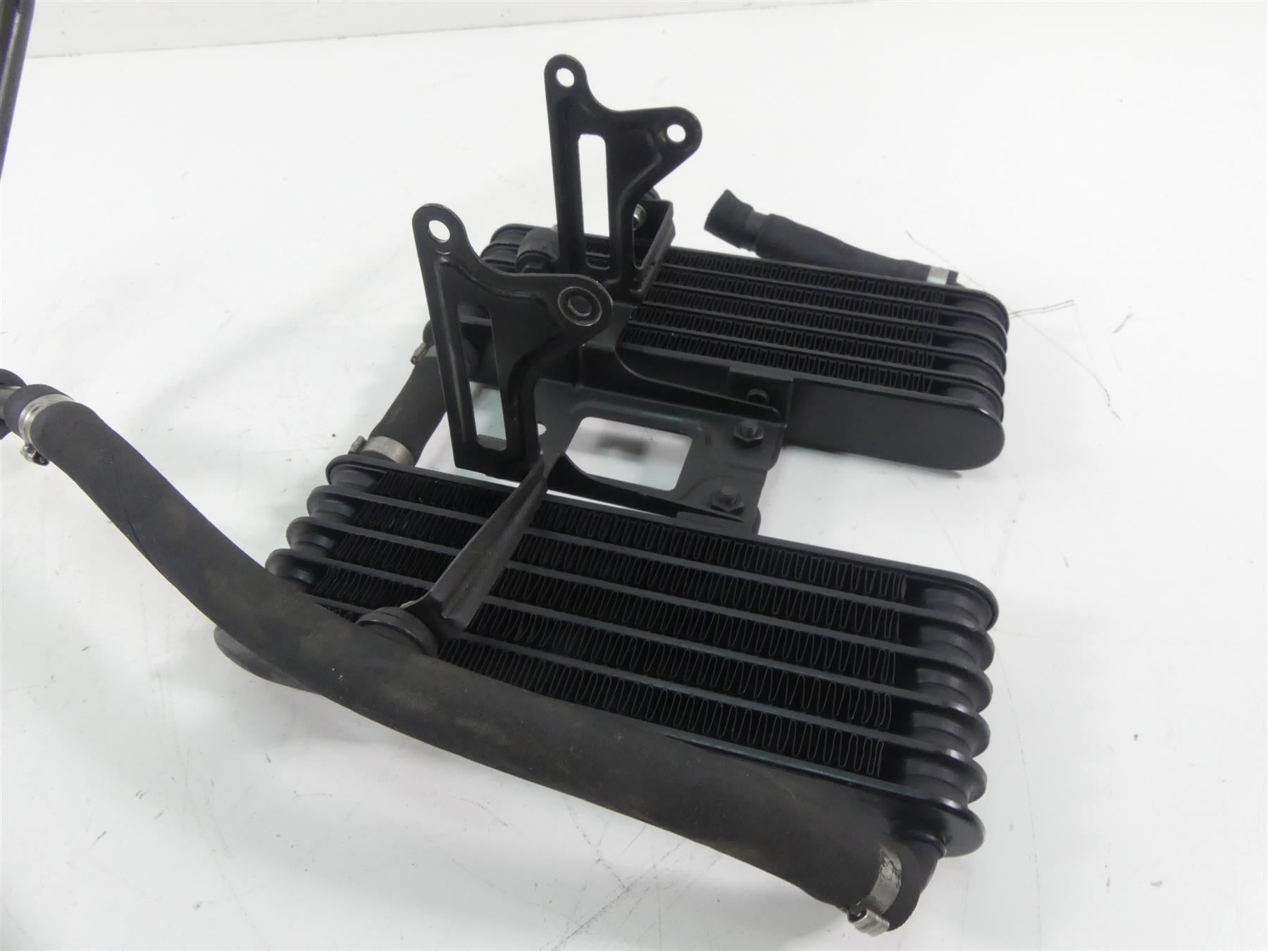2004 Aprilia RSV1000 R Mille Oil Cooler Radiator Set AP8104341 AP8104342 {{ shop.shopifyCountryName }} - Mototech271