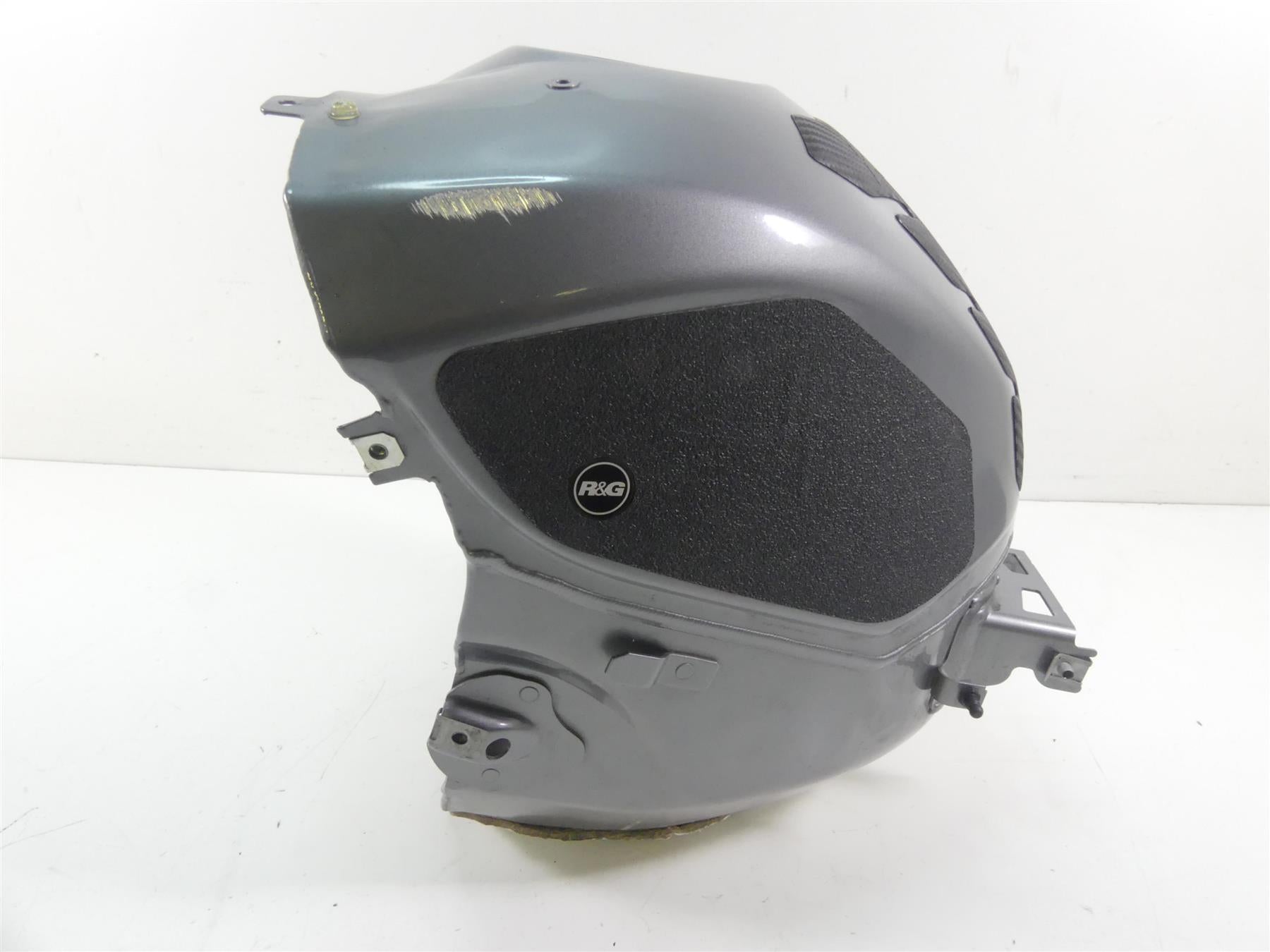 2018 BMW S1000RR K46 Fuel Gas Petrol Tank Reservoir - Read 16118566462 {{ shop.shopifyCountryName }} - Mototech271