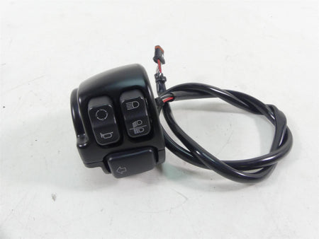 2019 Harley Softail FXBB Street Bob Left Hand Light Control Switch 71500292 {{ shop.shopifyCountryName }} - Mototech271