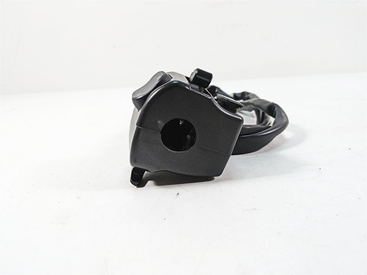 2009 Yamaha XV1900 Raider Left Hand Control Switch -Read 5C7-83972-20-00 {{ shop.shopifyCountryName }} - Mototech271