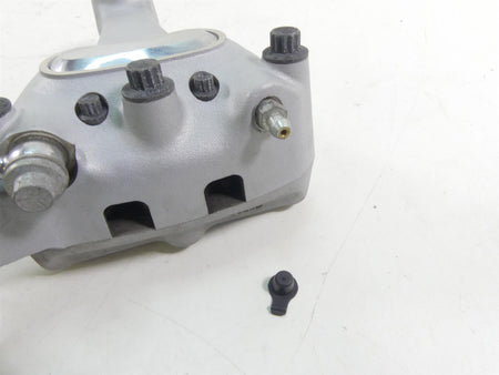 2000 Harley Dyna FXR4 CVO Super Glide Rear Brake Caliper & Line Set 44380-99 {{ shop.shopifyCountryName }} - Mototech271