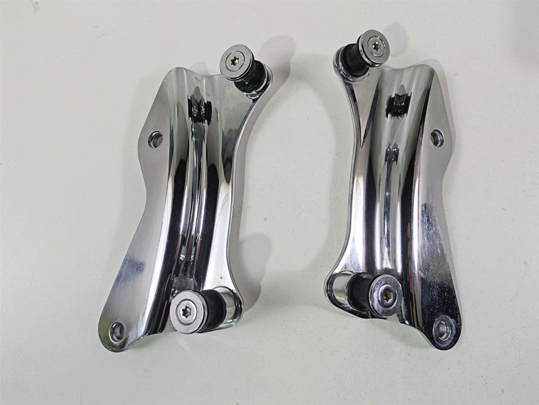2021 Harley Touring FLTRX Road Glide 4-Point Hardware Dockings Set 52300353 {{ shop.shopifyCountryName }} - Mototech271
