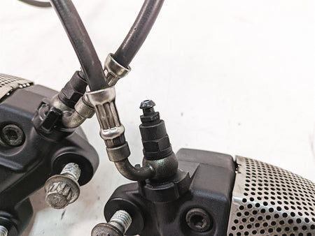 2011 Harley Touring FLHR Road King Front Brake Caliper Set 43027-08 44023-08 {{ shop.shopifyCountryName }} - Mototech271