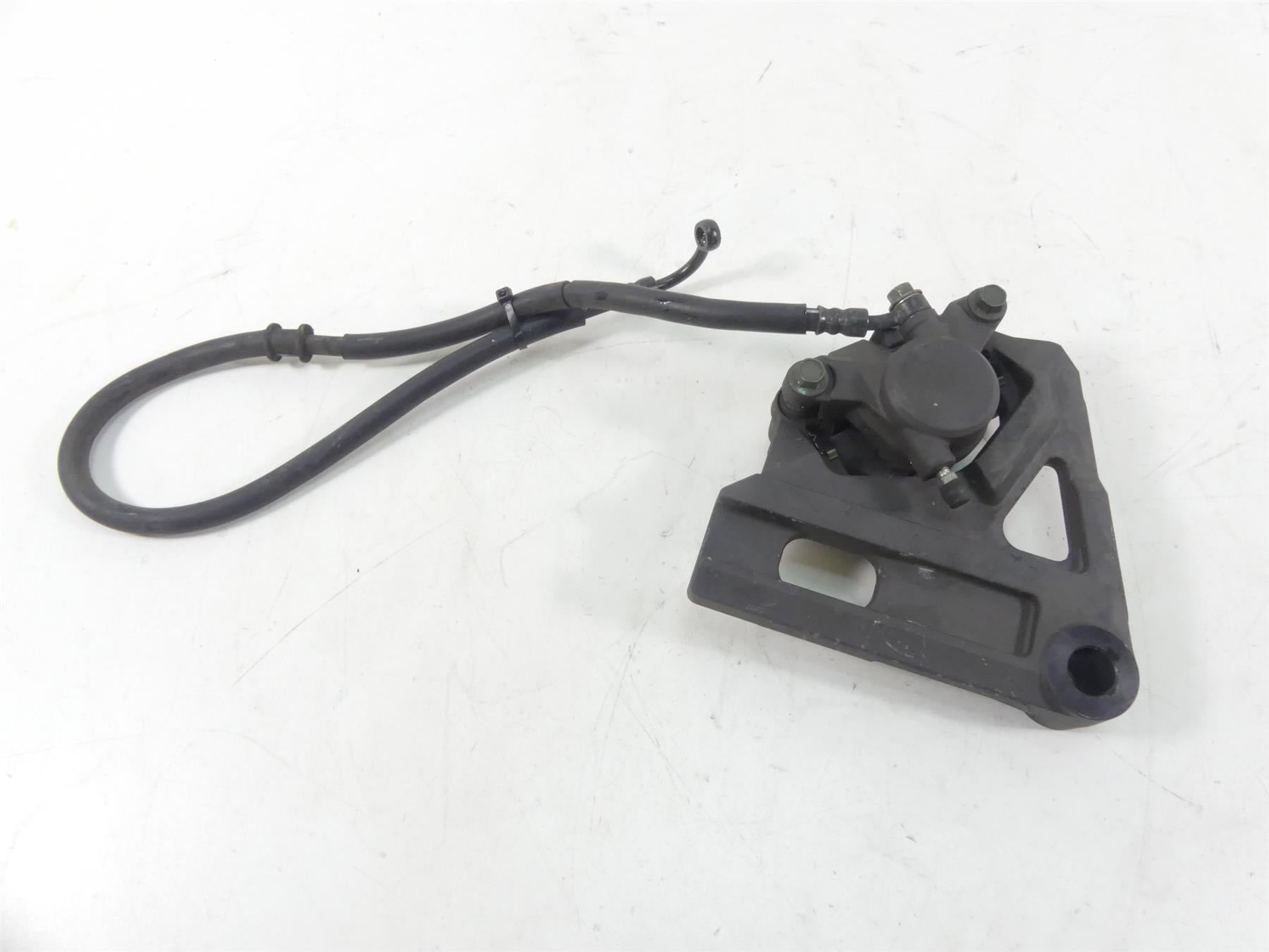 2007 Yamaha XVS1300 V-Star Rear Brake Caliper & Bracket Set 3D8-2580W-10-00 {{ shop.shopifyCountryName }} - Mototech271
