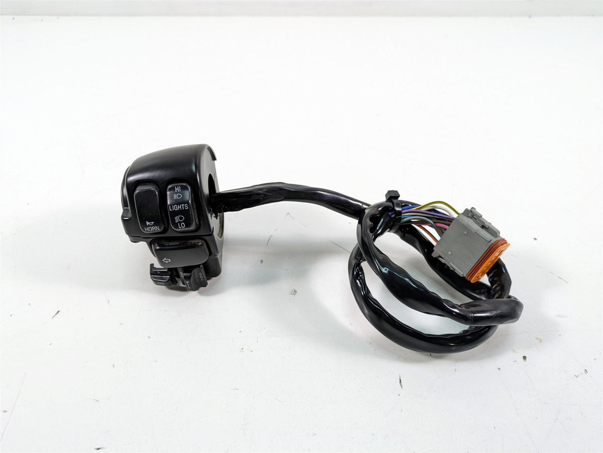 2006 Harley Touring FLHTCUI Electra Glide Left Hand Control Switch 71682-06A {{ shop.shopifyCountryName }} - Mototech271