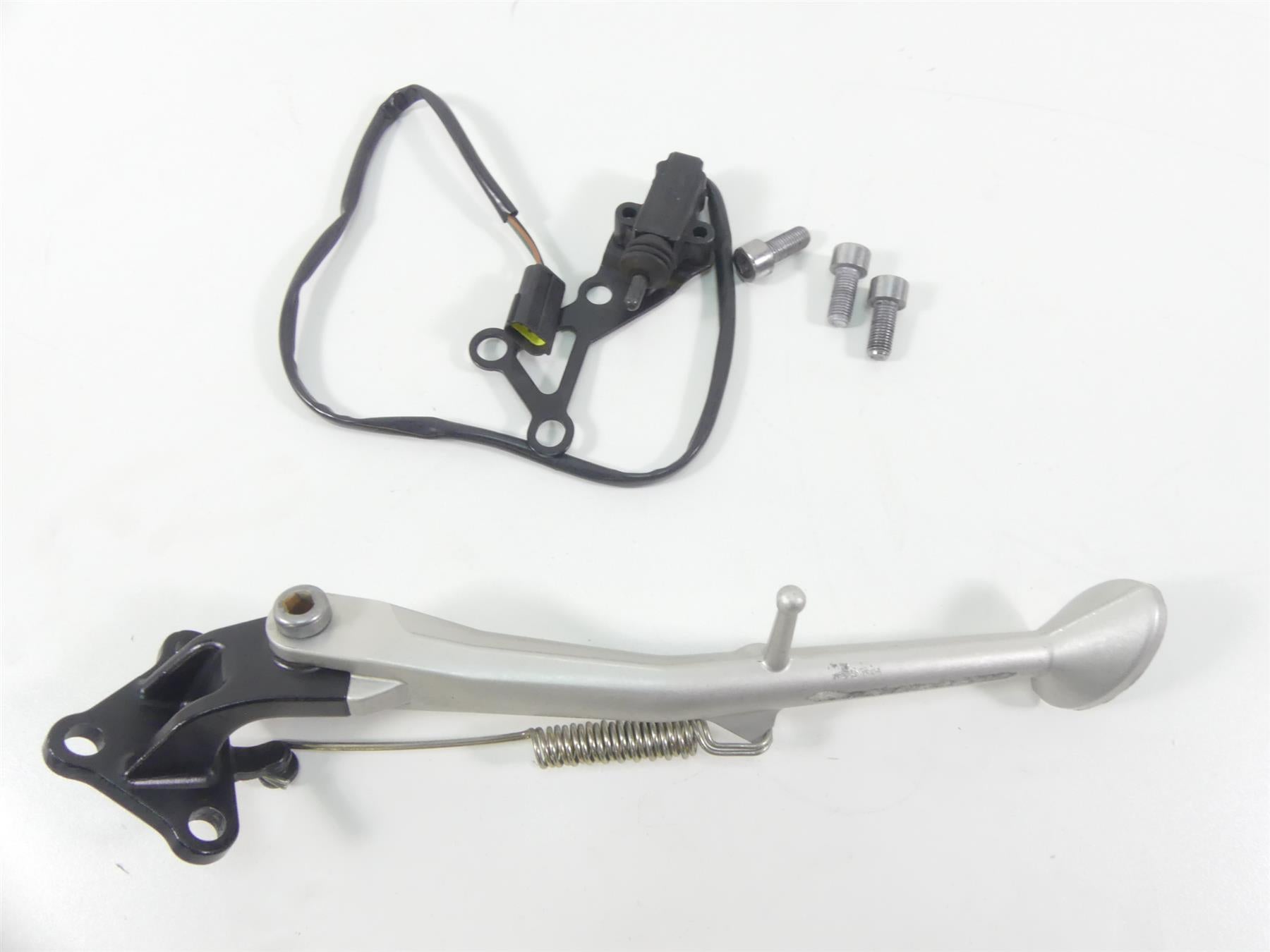 2015 Triumph 1050 Speed Triple R Side Kickstand & Safety Switch T2089602 {{ shop.shopifyCountryName }} - Mototech271