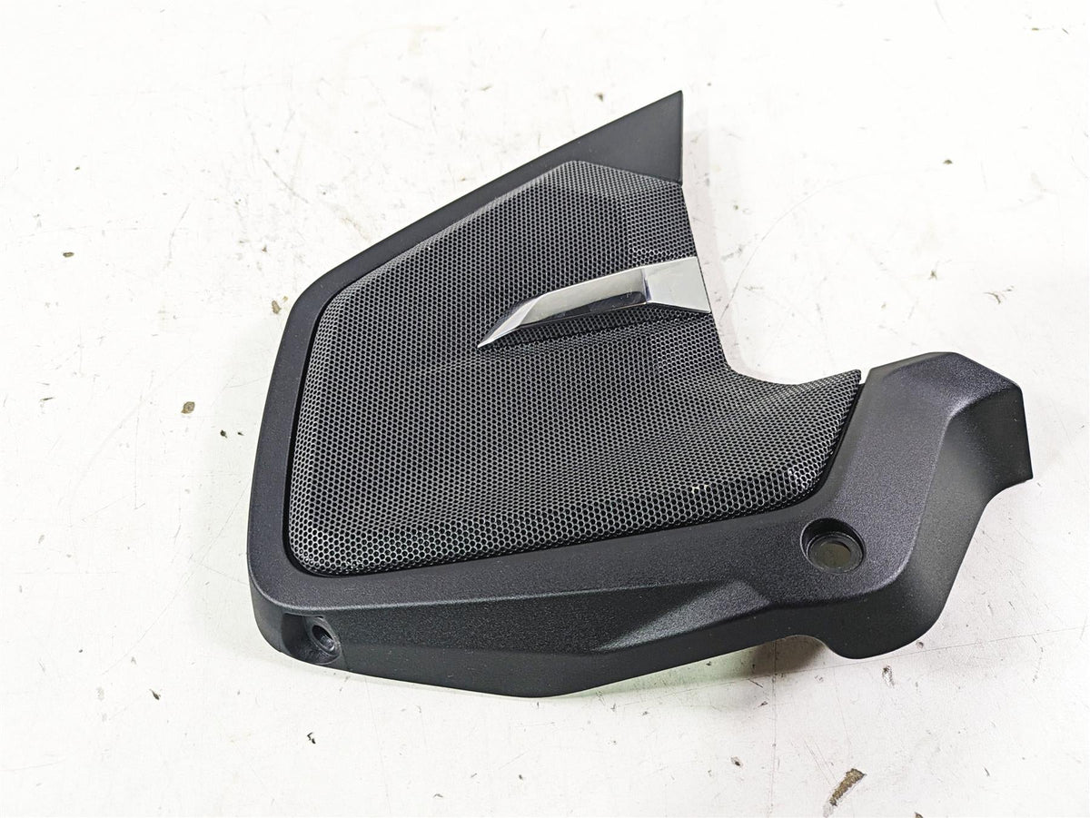 2022 BMW R1250 RT K052 Left Side Speaker Cover Fairing 0018945 {{ shop.shopifyCountryName }} - Mototech271