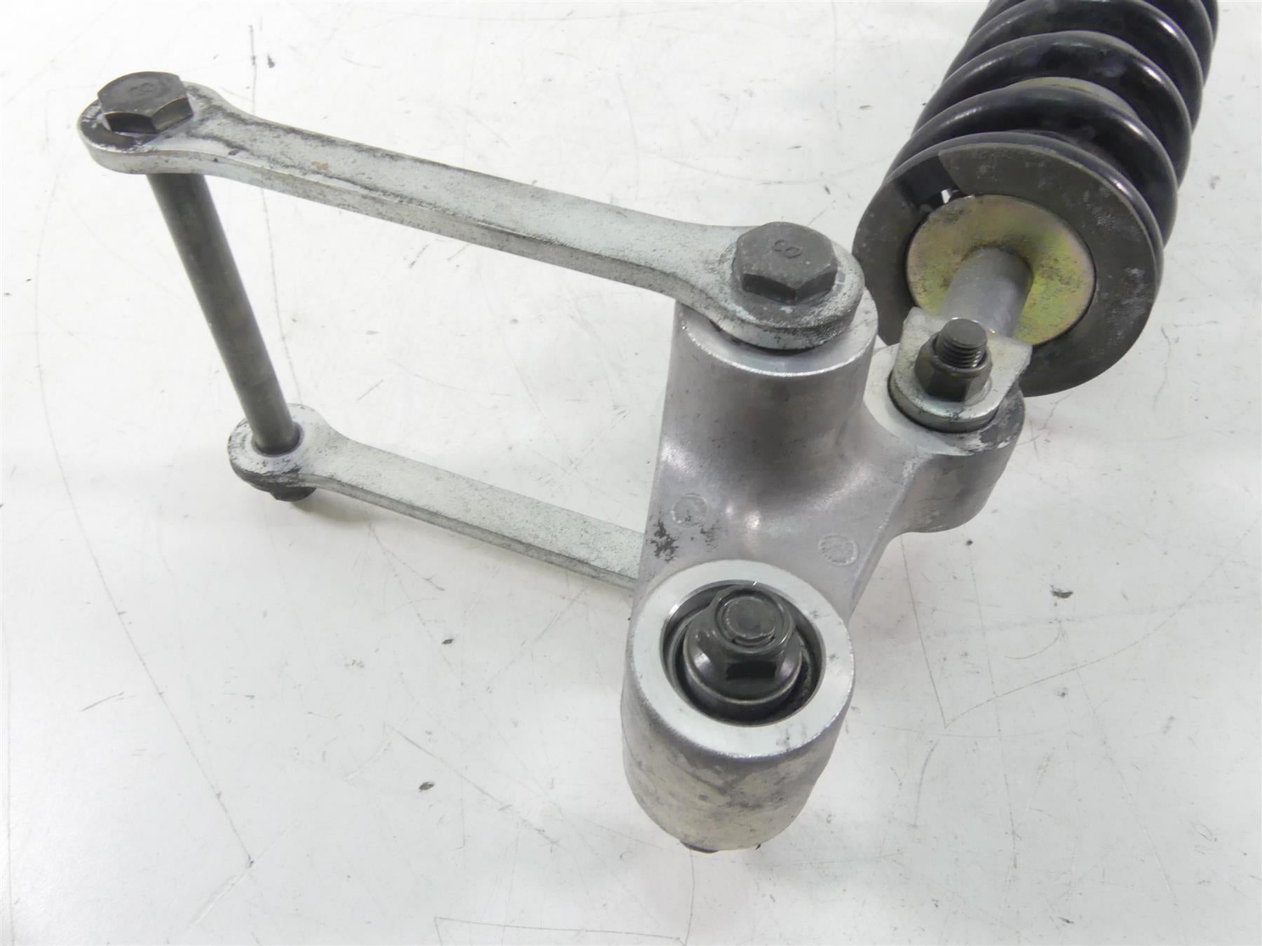2002 Yamaha XVS1100 V-Star Straight Rear Shock Damper 12" - Read 5KS-22210-21-00 {{ shop.shopifyCountryName }} - Mototech271