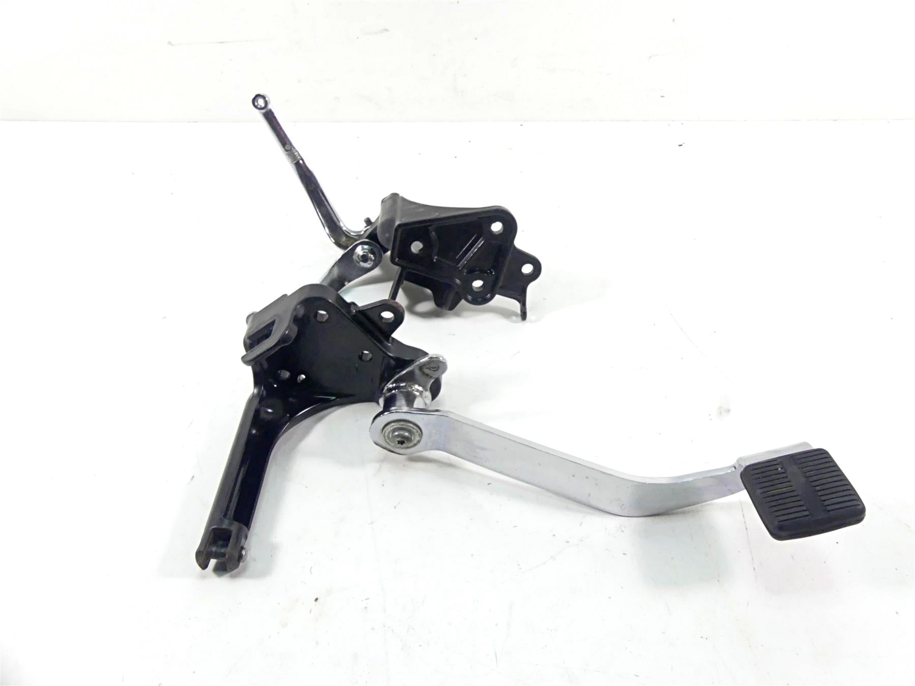 2011 Harley Softail FXS Blackline Forward Foot Peg Control Mount Set 42508-11BHP {{ shop.shopifyCountryName }} - Mototech271