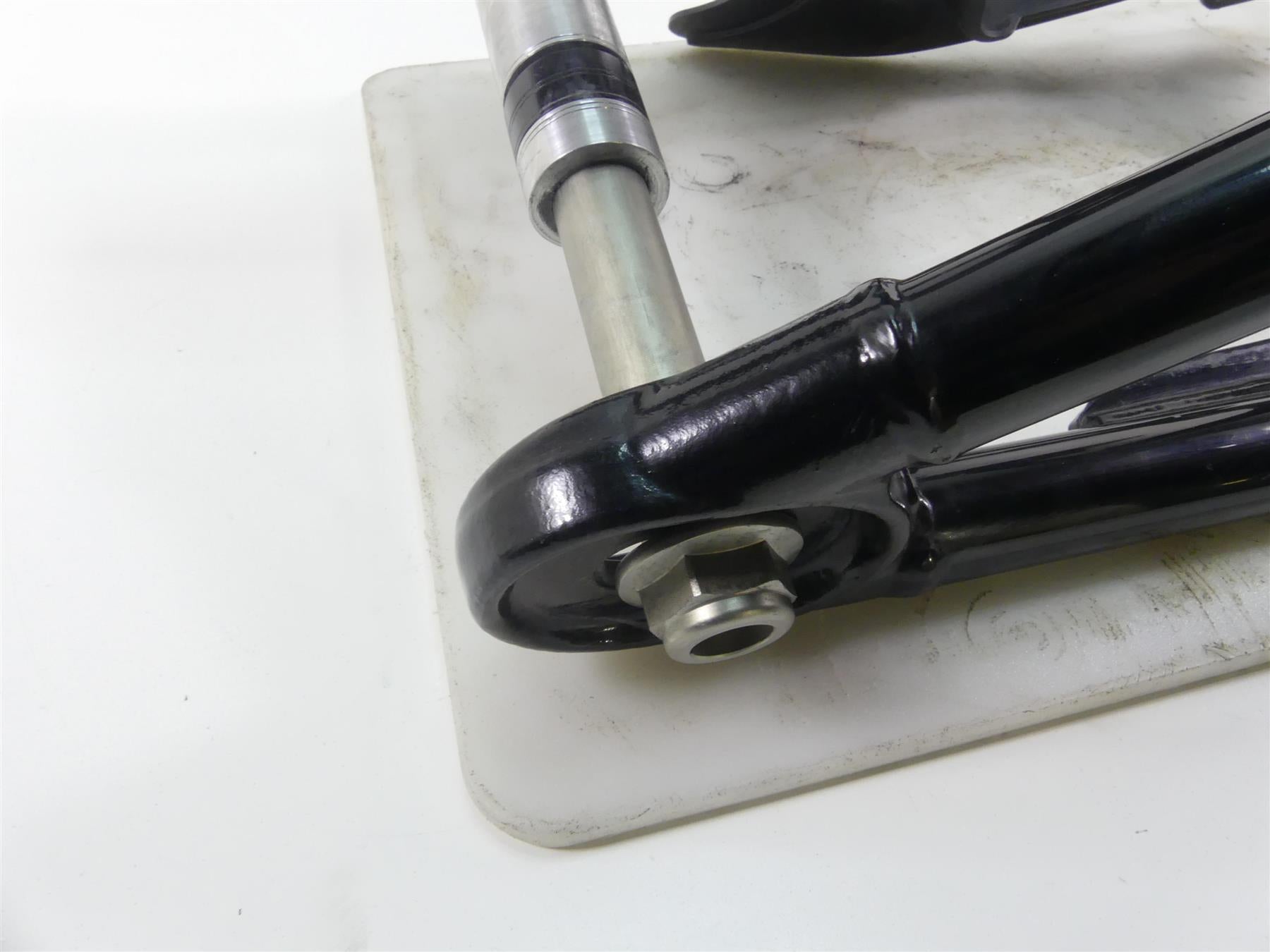 2022 Harley Softail FXBBS Street Bob Swingarm Swing Arm + Axle 47400099BHP {{ shop.shopifyCountryName }} - Mototech271