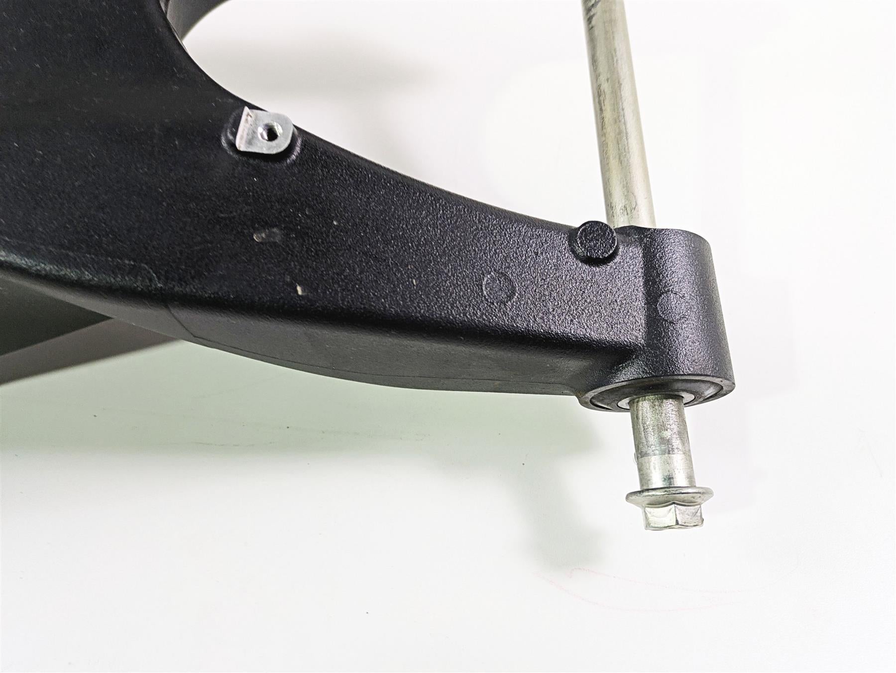 2024 Triumph Tiger 900 GT Rear Swingarm Swing Arm & Axle T2050983 T2050990 {{ shop.shopifyCountryName }} - Mototech271