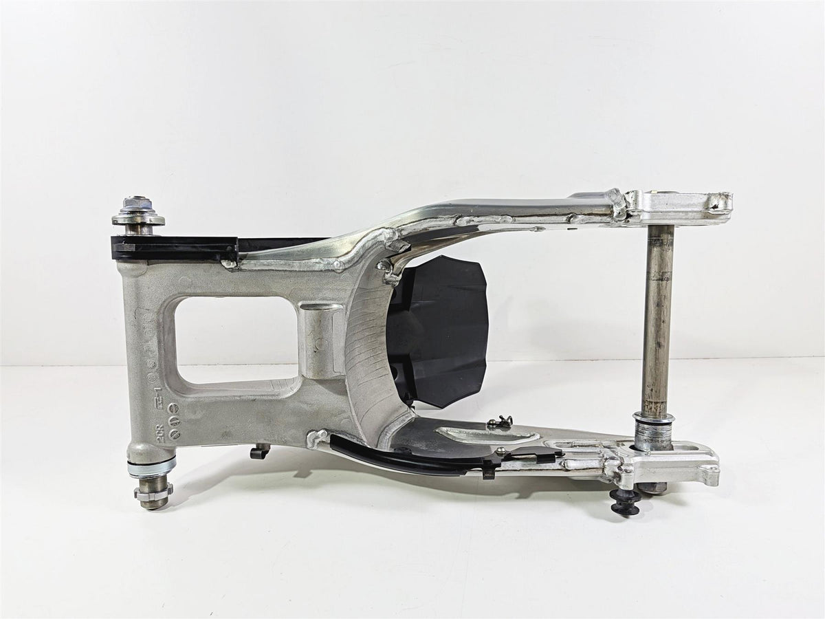 2022 Yamaha YZF R1 R1M RN65 Brushed Rear Swing Arm Swingarm B4S-22110-00-00-Mototech271
