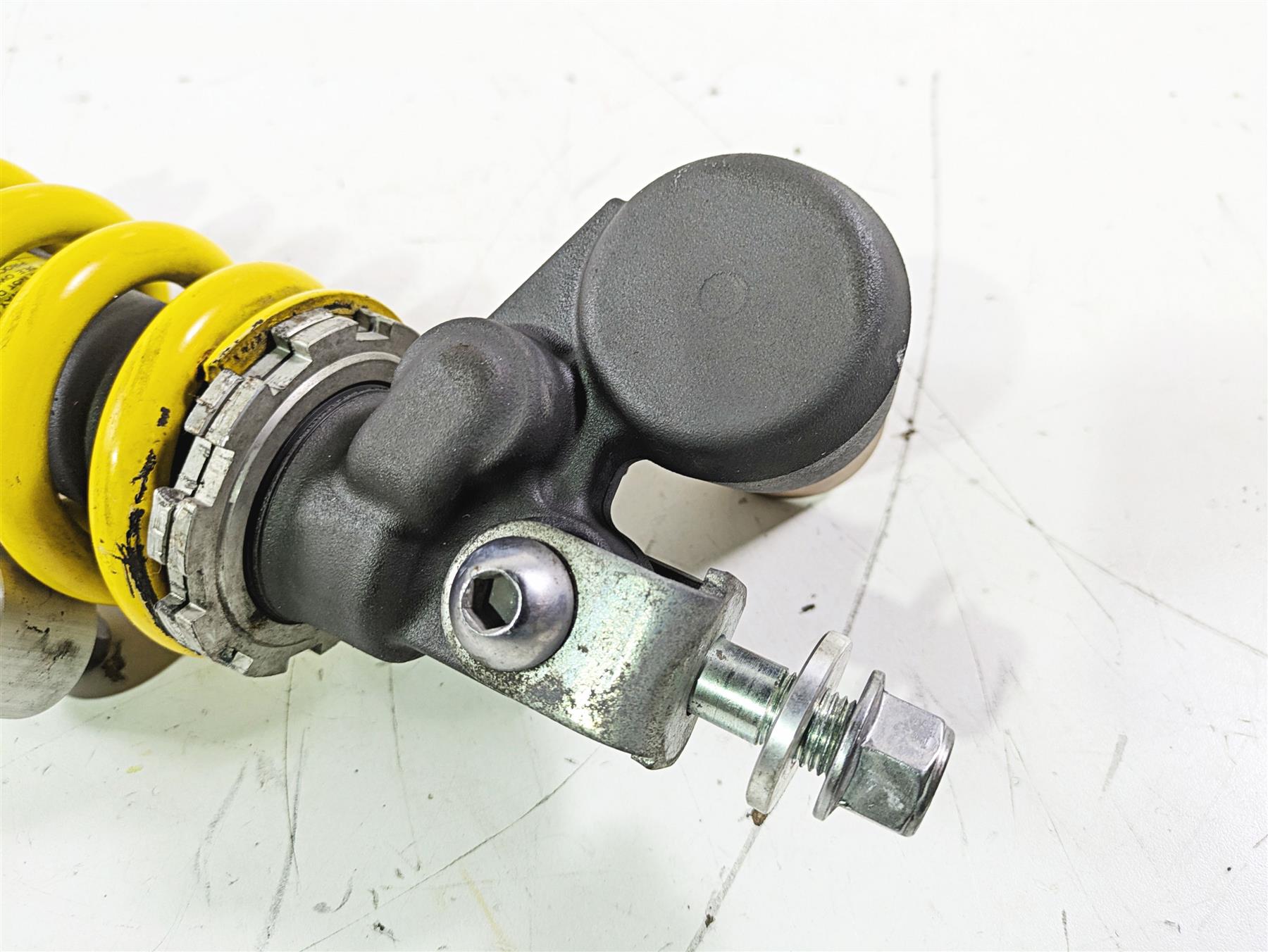2012 Triumph Daytona 675 Straight Kyb Rear Shock Damper T2053101 {{ shop.shopifyCountryName }} - Mototech271
