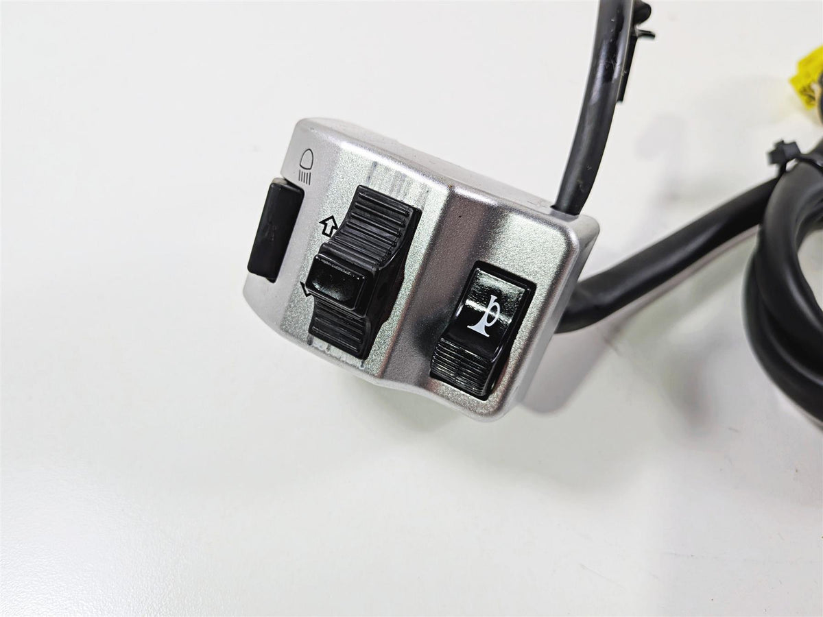 2006 Suzuki C90 VL1500T Boulevard Left Hand Control Switch 37400-10F60 {{ shop.shopifyCountryName }} - Mototech271