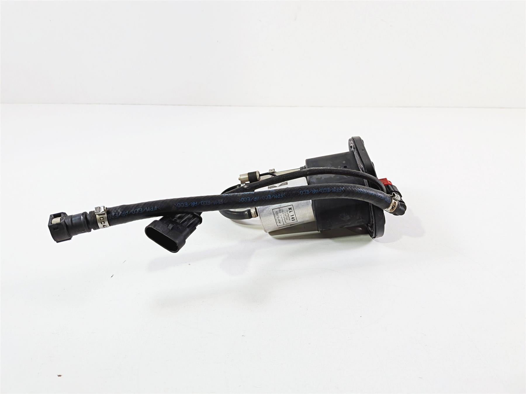 2014 Aprilia RSV4 RR Factory Fuel Gas Petrol Pump - Tested 858726 {{ shop.shopifyCountryName }} - Mototech271