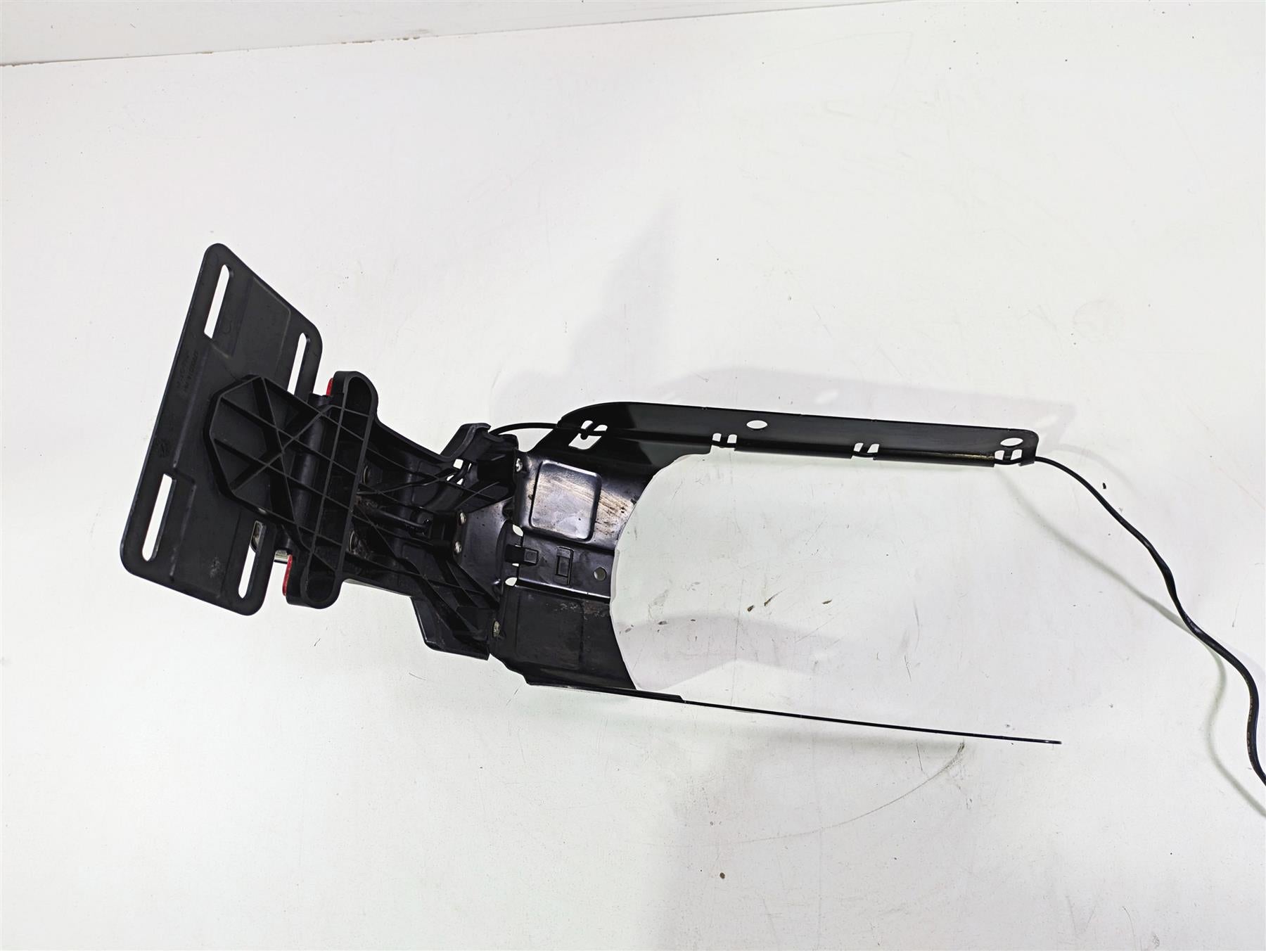 2021 Harley Softail FXST Standard Inner Rear Fender Support Mount 59500448 {{ shop.shopifyCountryName }} - Mototech271