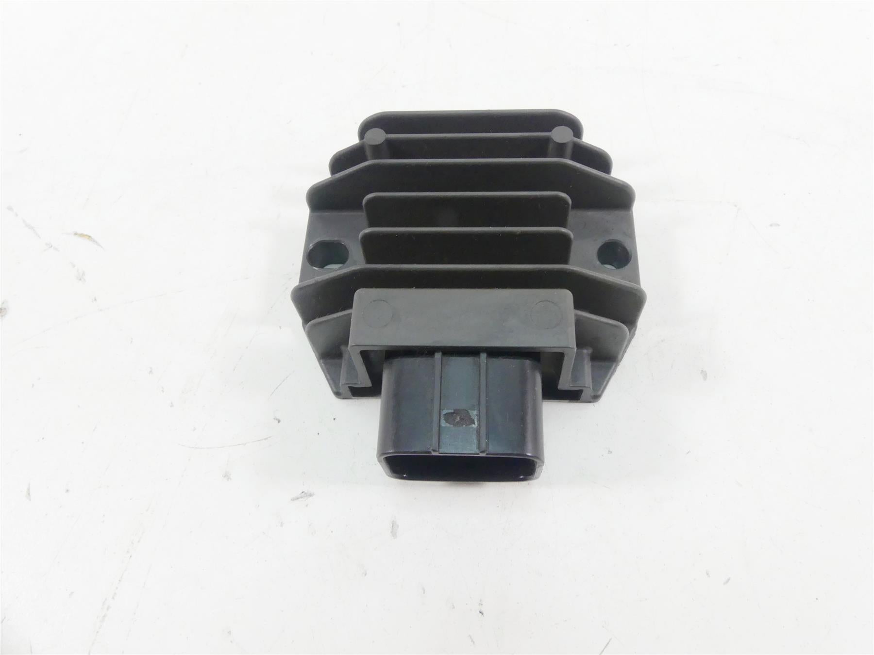 2015 KTM 1290 Adventure Rectifier Voltage Regulator 60311034000 FH022AA {{ shop.shopifyCountryName }} - Mototech271