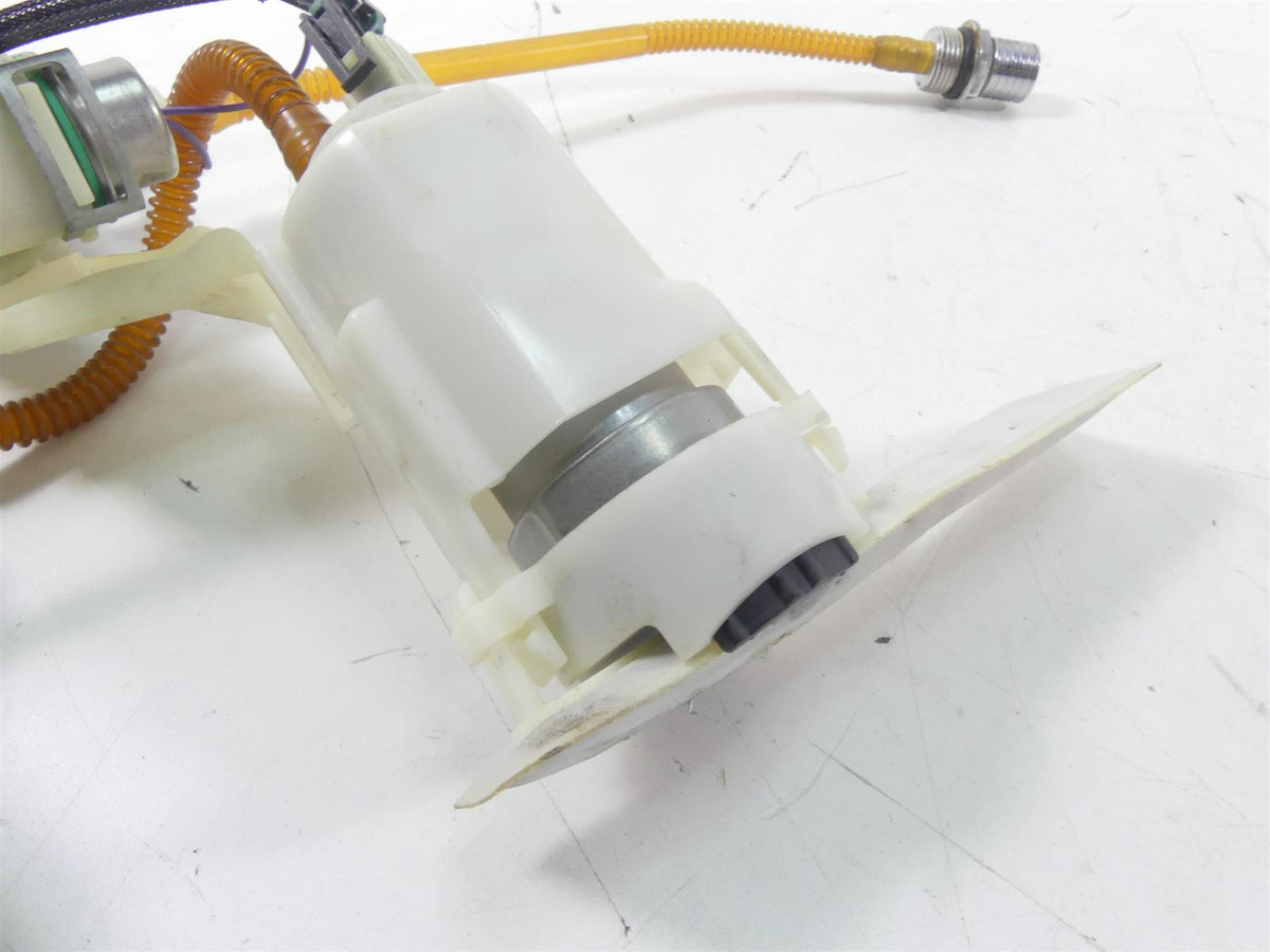 2015 Harley FXDL Dyna Low Rider Fuel Gas Petrol Pump & Sending Unit 75246-04A {{ shop.shopifyCountryName }} - Mototech271