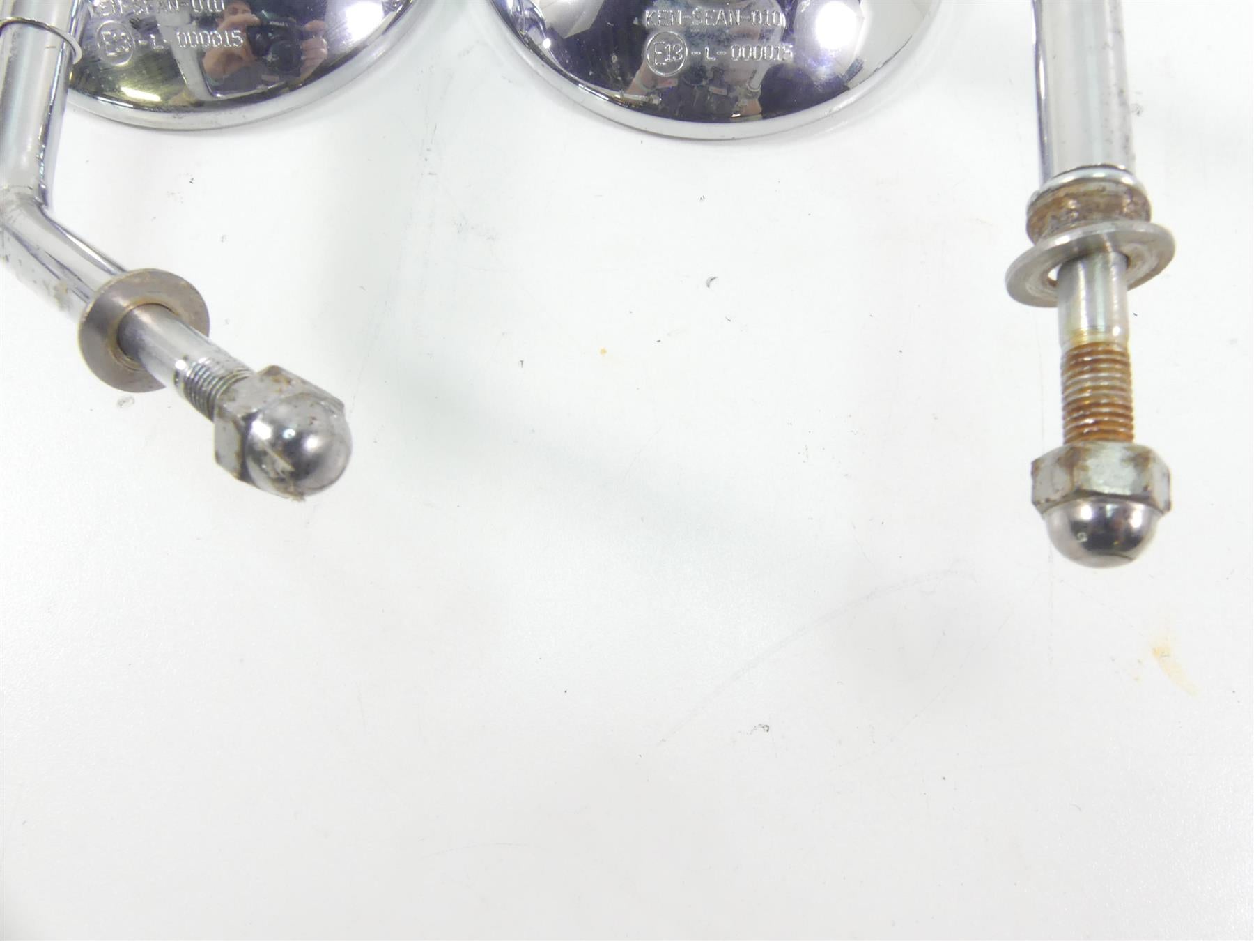 2002 Triumph Bonneville America Round Rear View Mirror Set T2066682 {{ shop.shopifyCountryName }} - Mototech271