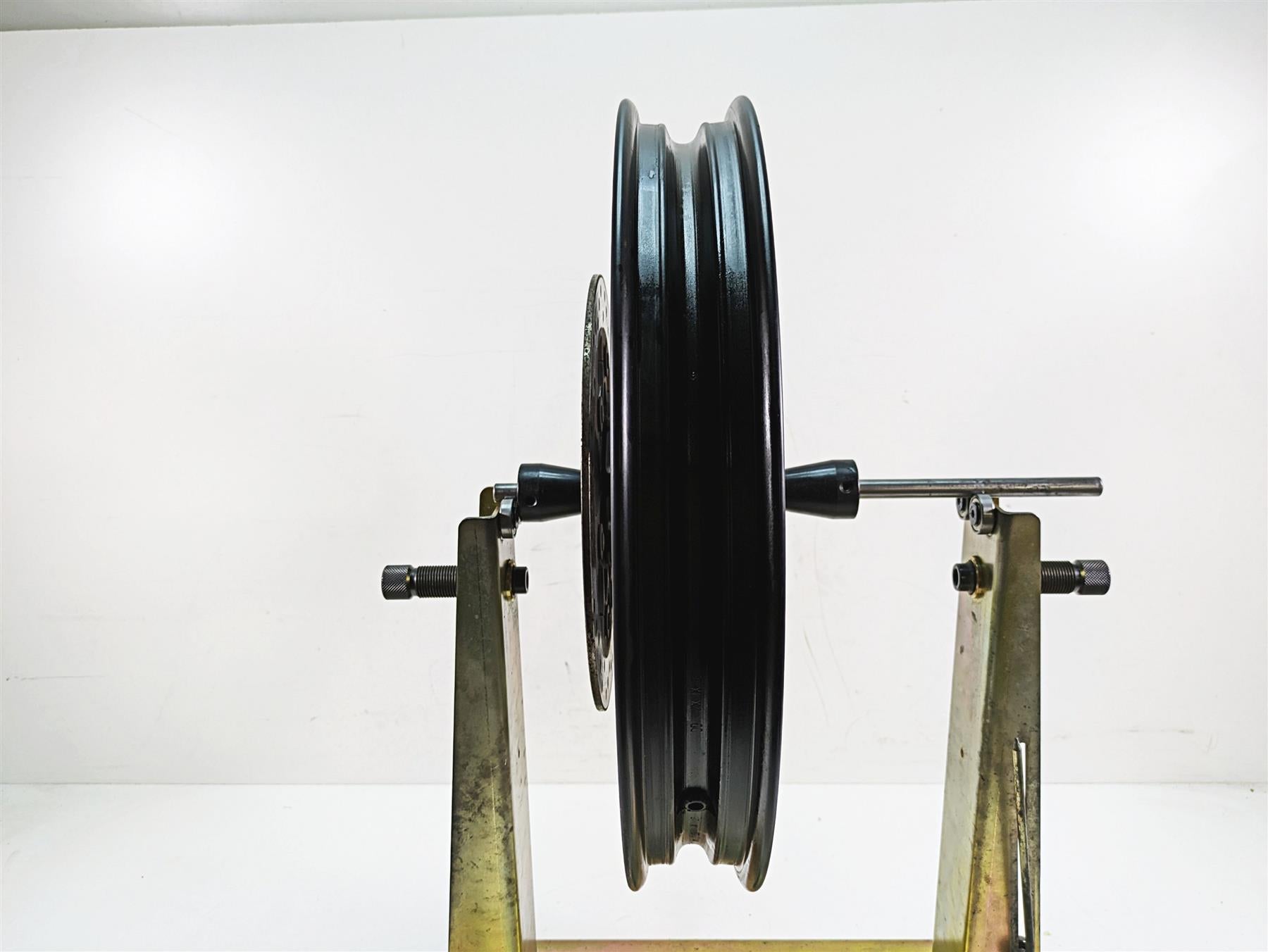 2019 Harley XL883N Sportster Iron Front Wheel Rim 9 Spoke 19x2.15 43300394 {{ shop.shopifyCountryName }} - Mototech271