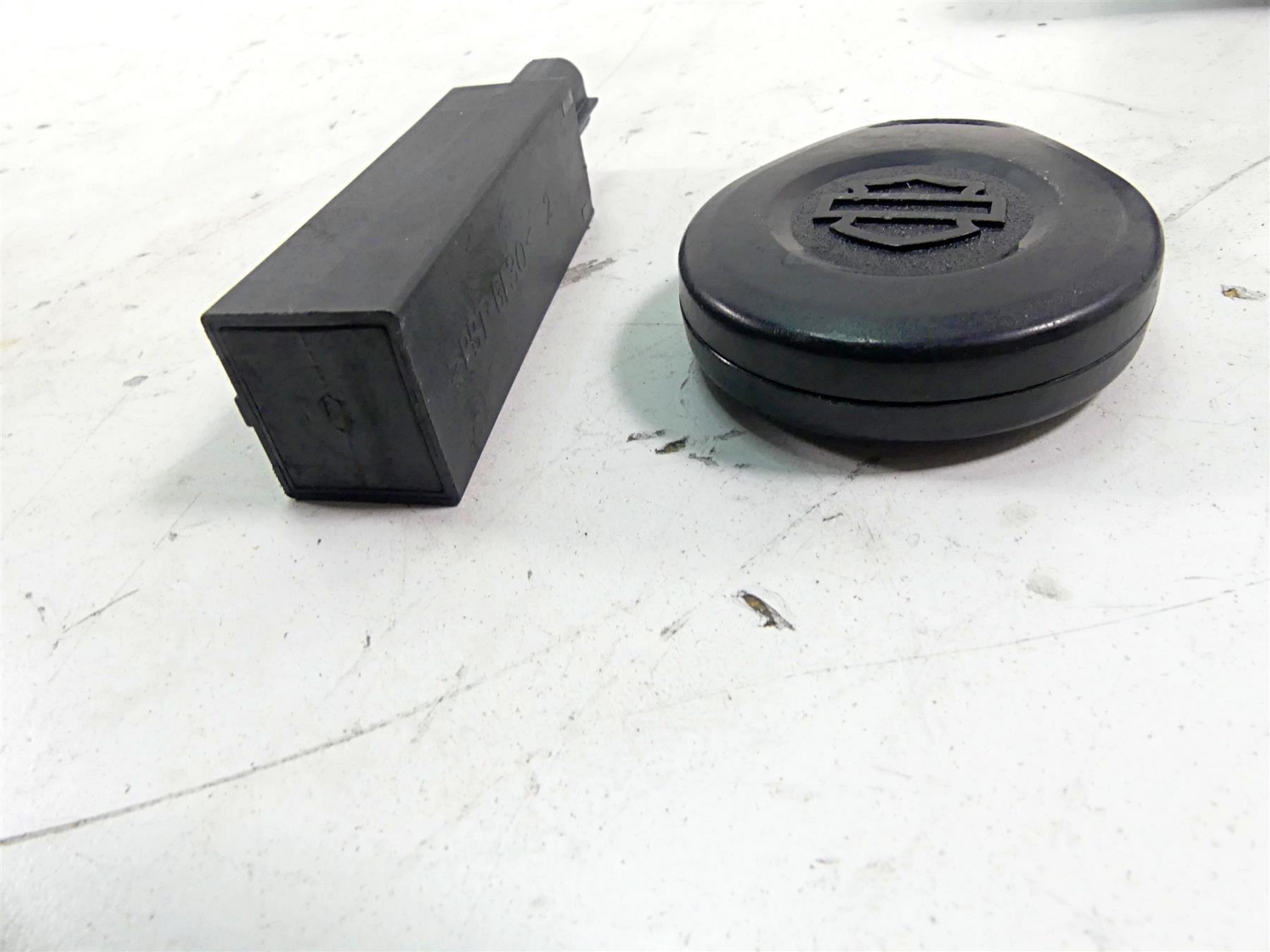 2015 Harley Touring FLHXS Street Glide Bcm Module Fob Antenna Set 69994-12B {{ shop.shopifyCountryName }} - Mototech271