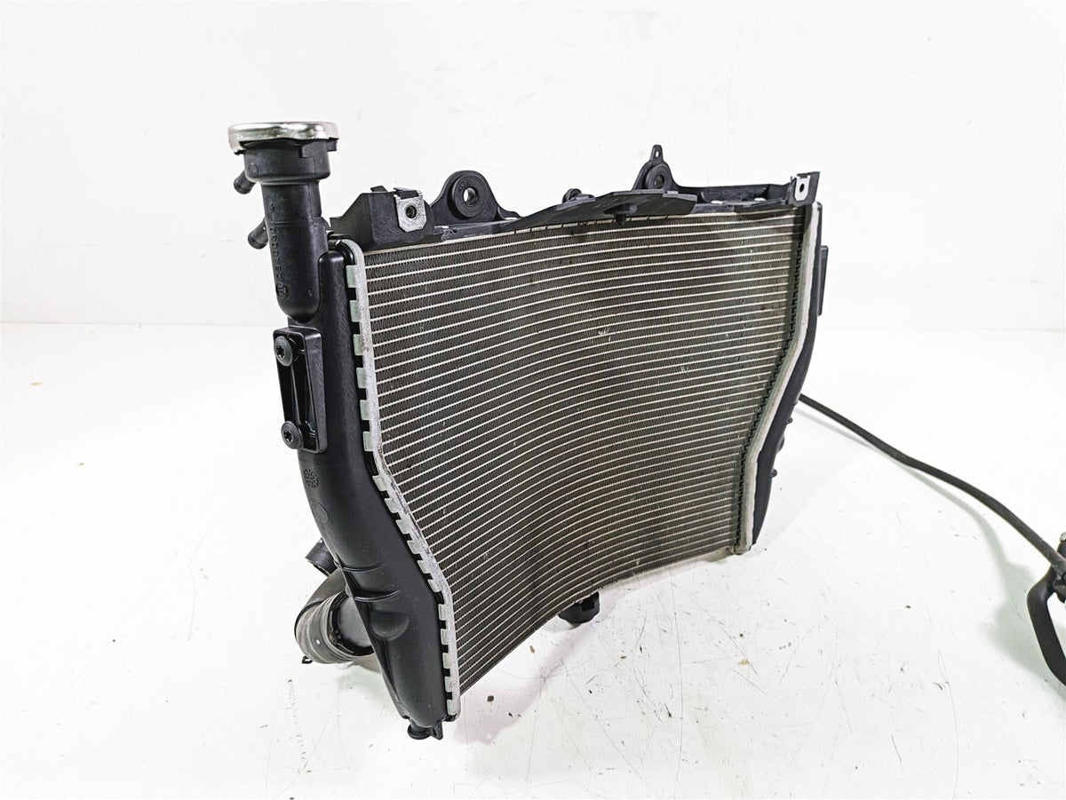 2017 BMW S1000R K47 Radiator Fan Hoses Reservoir - No Leaks 17118551544 {{ shop.shopifyCountryName }} - Mototech271