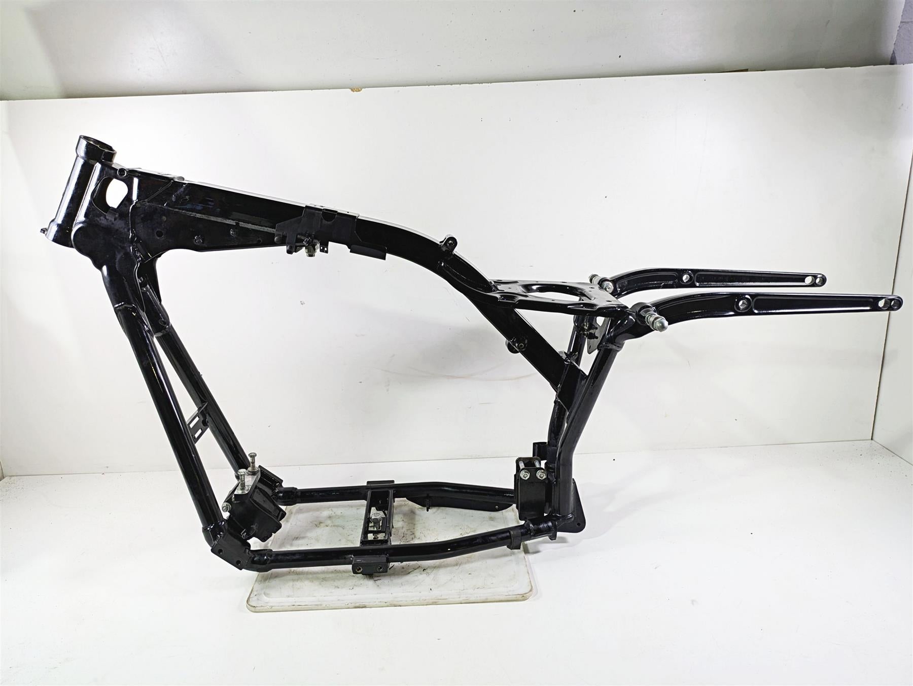 2017 Harley Dyna FXDB Street Bob Straight Main Frame Chassis 29dgr Rake With Salvage Texas Title 47745-06 {{ shop.shopifyCountryName }} - Mototech271