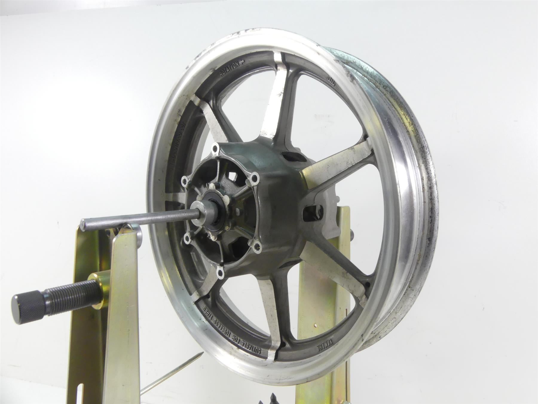 2007 Yamaha XVS1300 V-Star Straight Front Wheel Rim 16x3 5KS-25168-00-MA {{ shop.shopifyCountryName }} - Mototech271