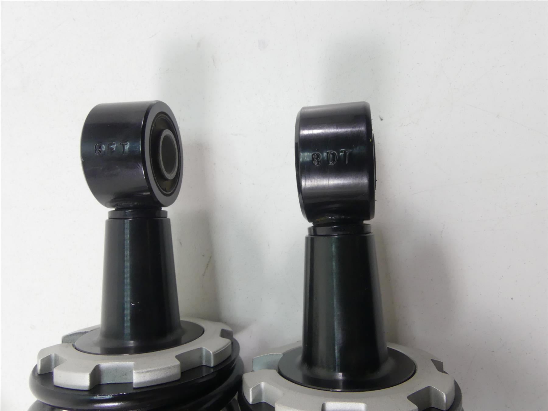 2019 Moto Guzzi V7 III Stone 750 Rear Kyb Damper Shock Set 35mm 2B002988 {{ shop.shopifyCountryName }} - Mototech271