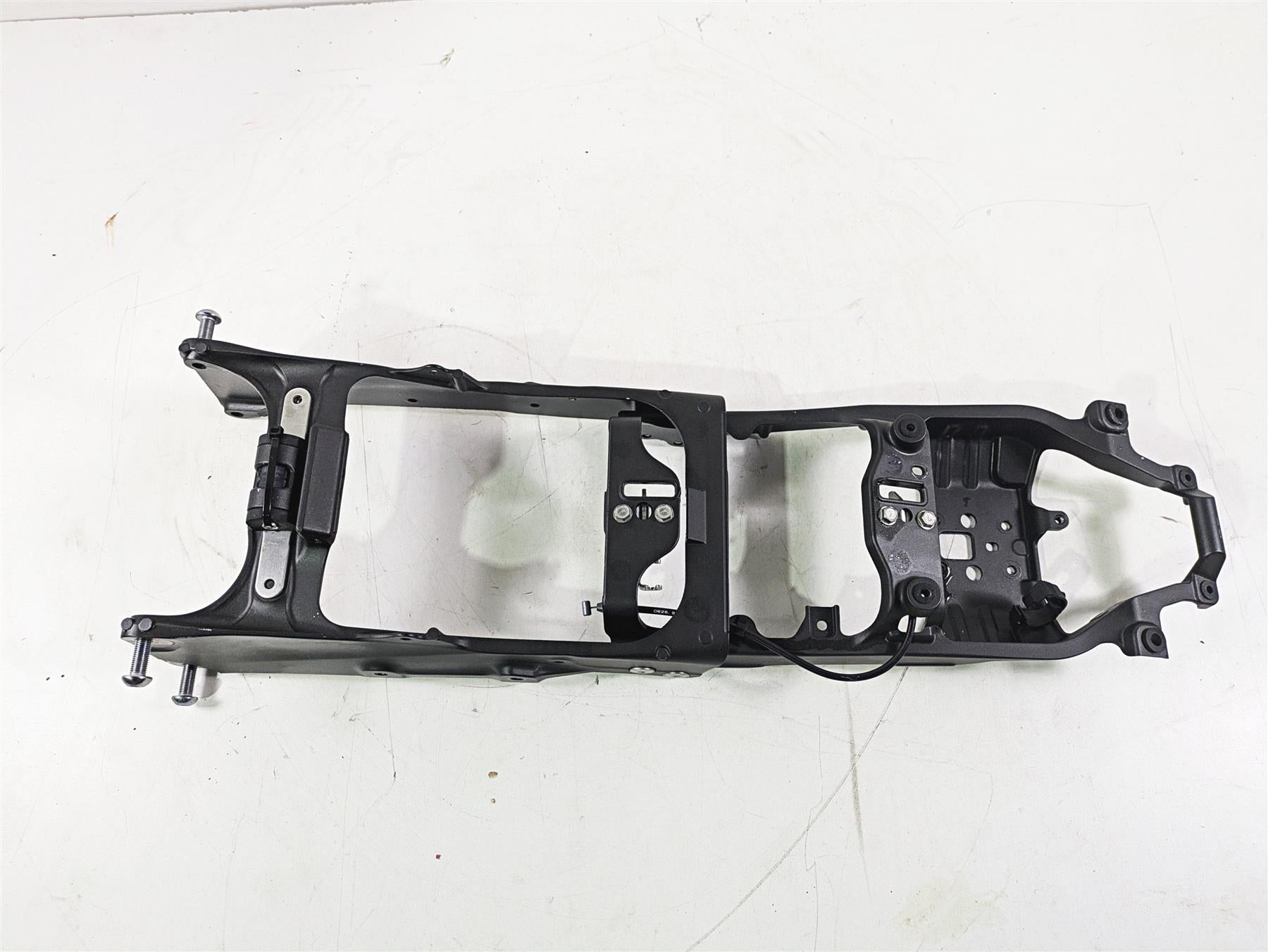 2020 Kawasaki ZX6R Ninja Straight Rear Sub Frame Subframe 32160