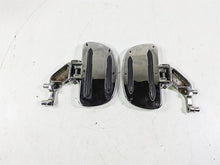Load image into Gallery viewer, 2004 Yamaha XVZ1300 Royal Star Rear Passenger Floorboard Set 4XY-27430-00-00 | Mototech271

