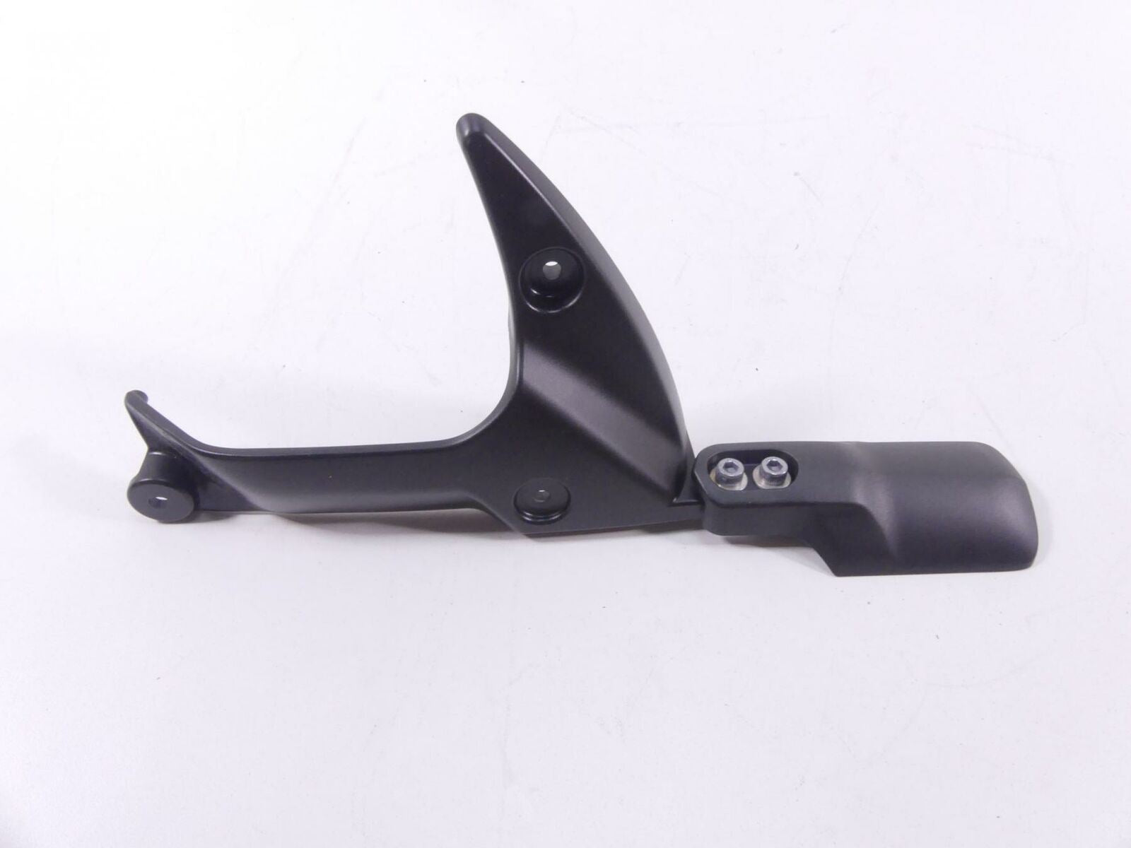 2019 Yamaha VMX17 V-Max 1700 Left Front Fender Mount + Cover 2S3-23361-00-P1 | Mototech271